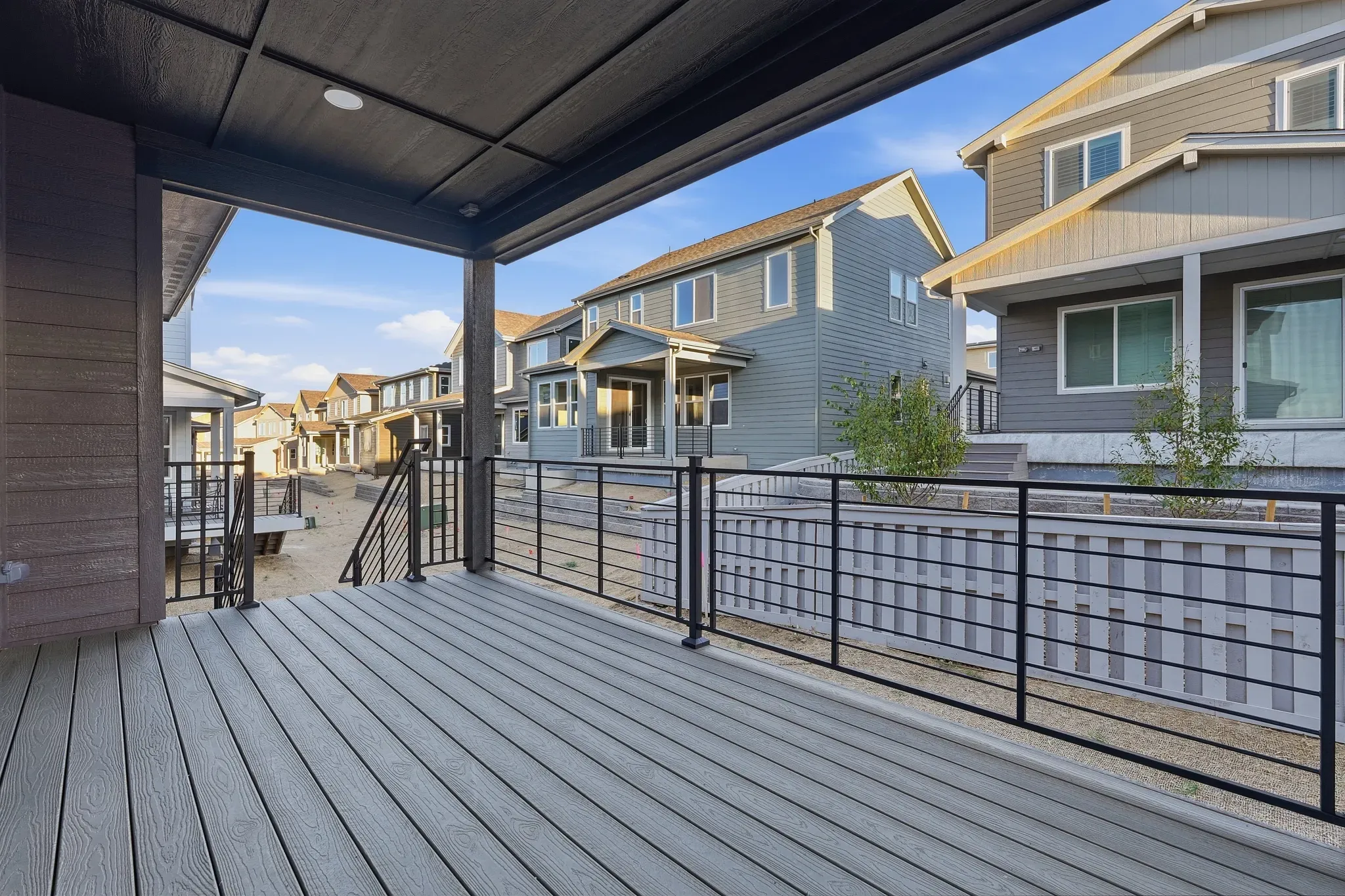 Homesite 346 Covered Deck