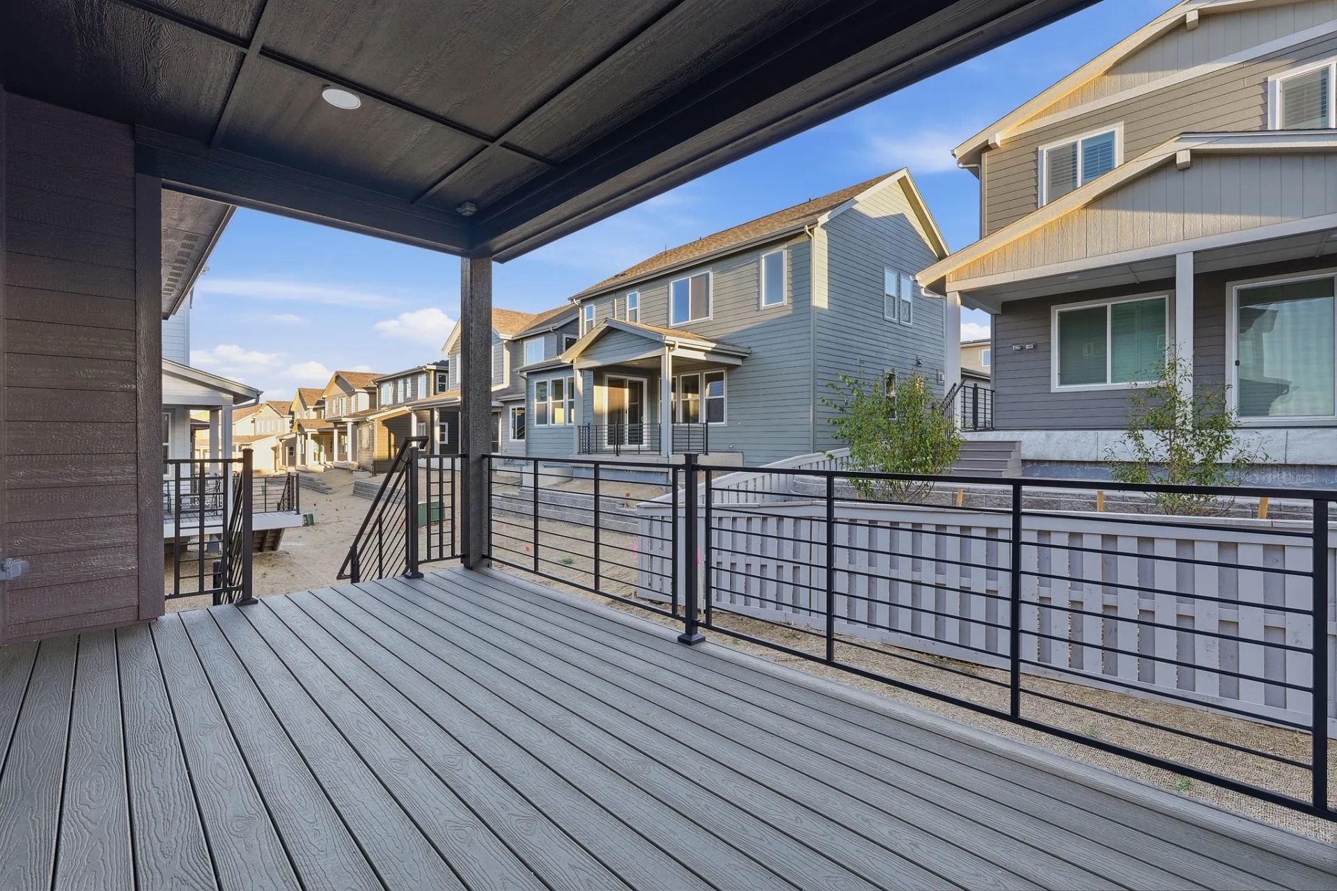Homesite 346 Covered Deck