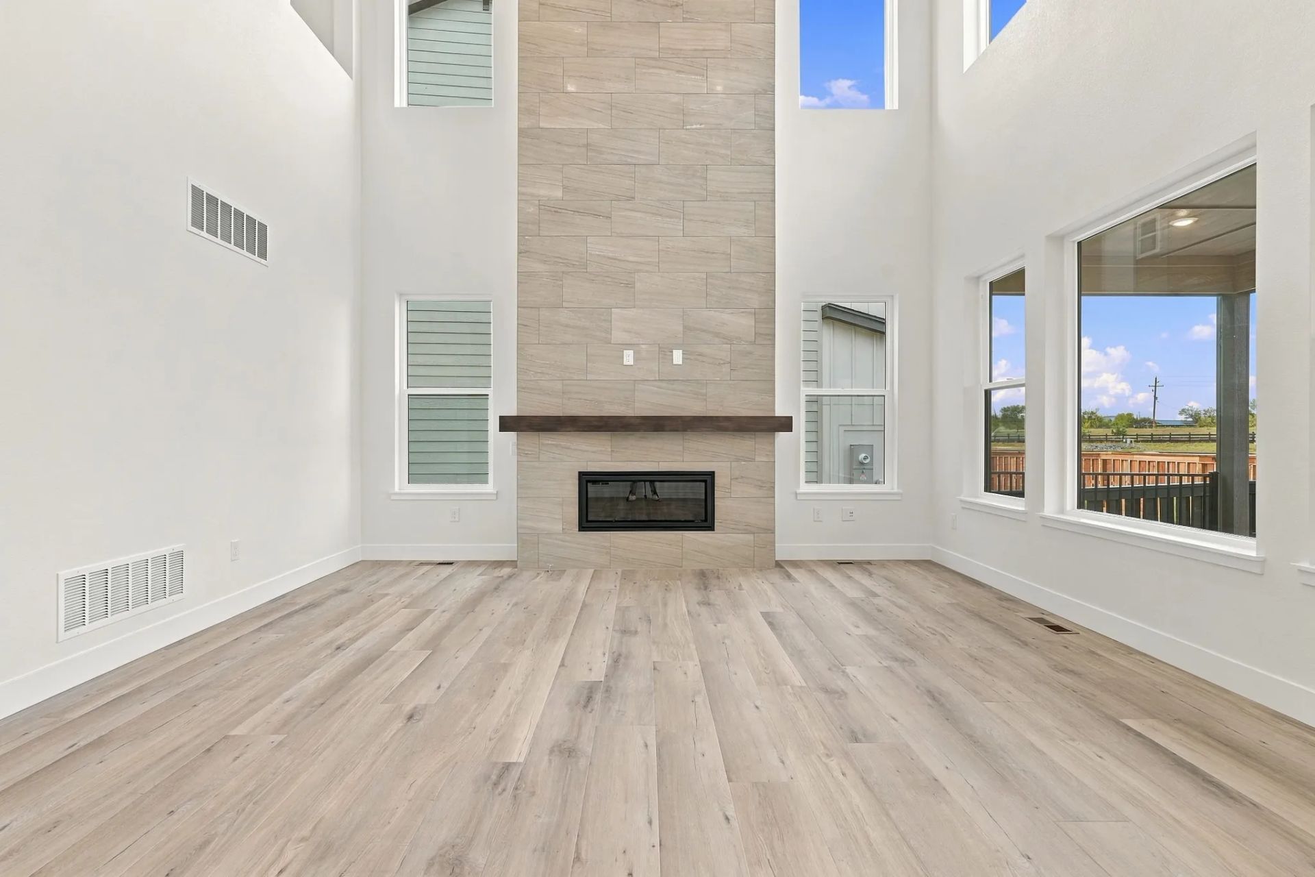 Homesite 270 Great Room