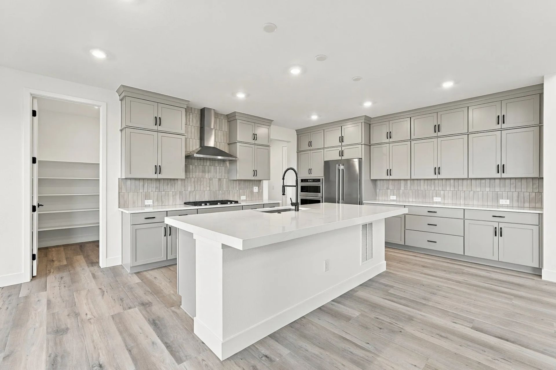 Homesite 270 Kitchen