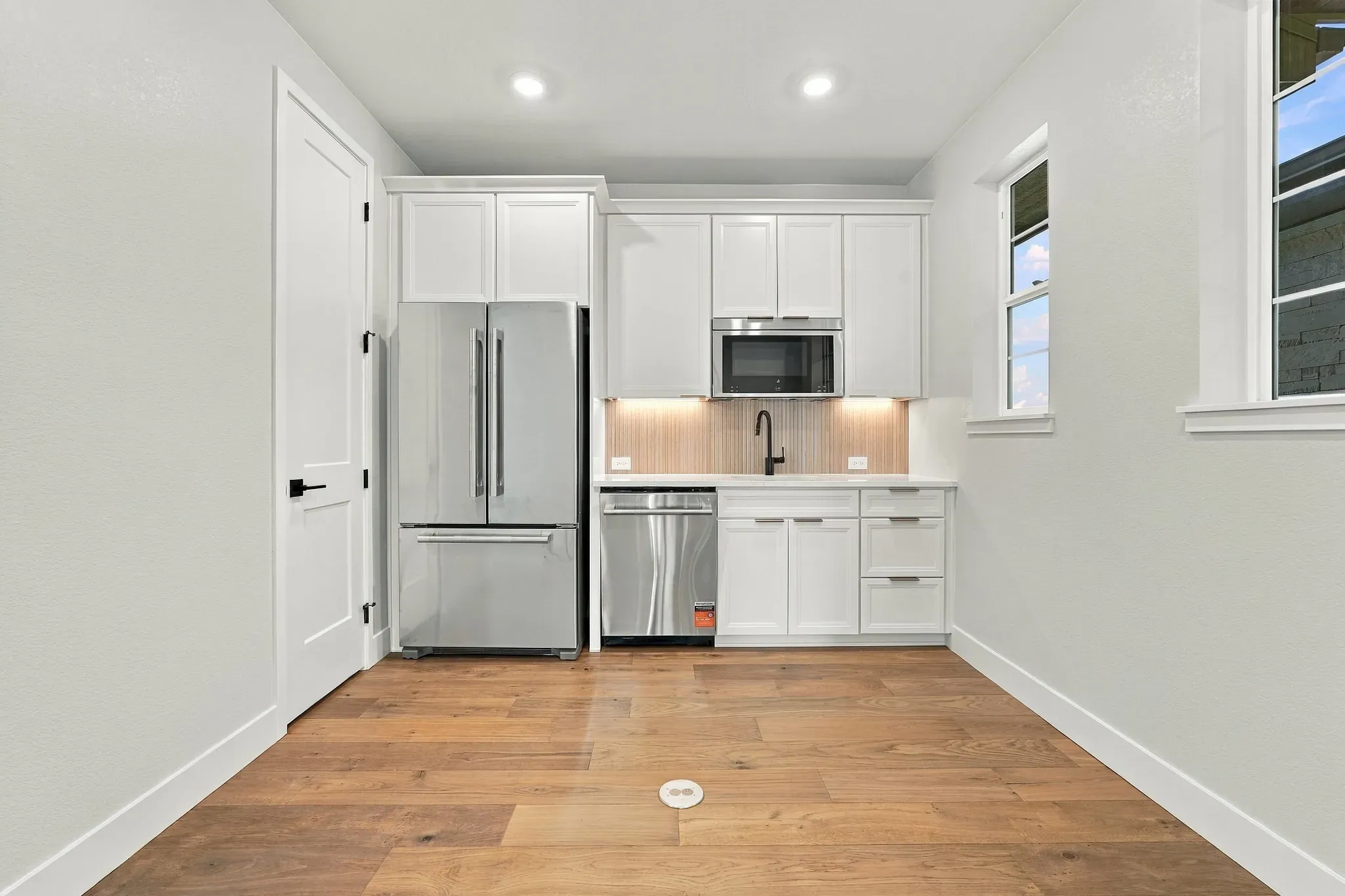 Homesite 3101 Multi-Gen Kitchenette