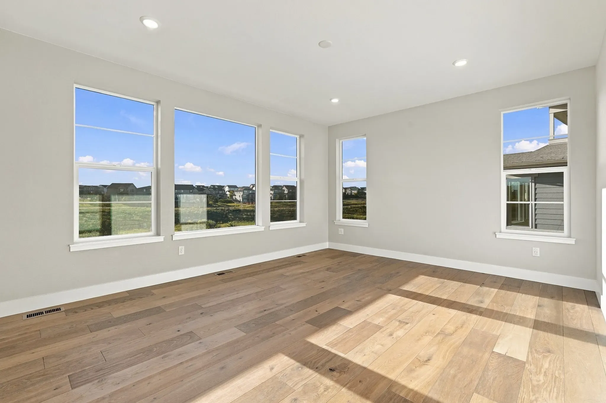Homesite 3101 Multi-Gen Primary Bedroom