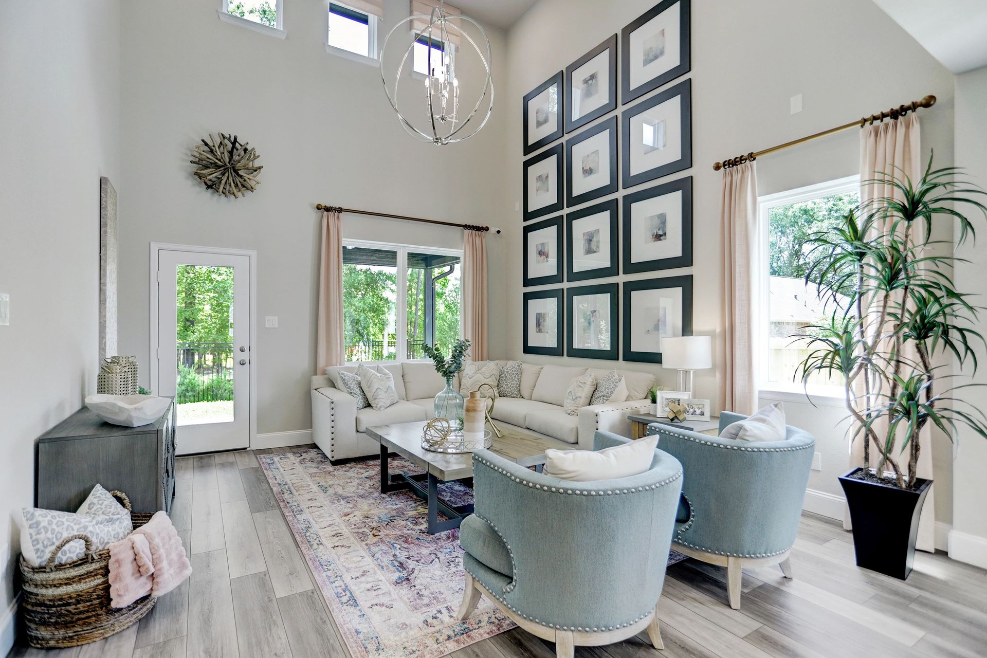 Plan 3059 Living Room