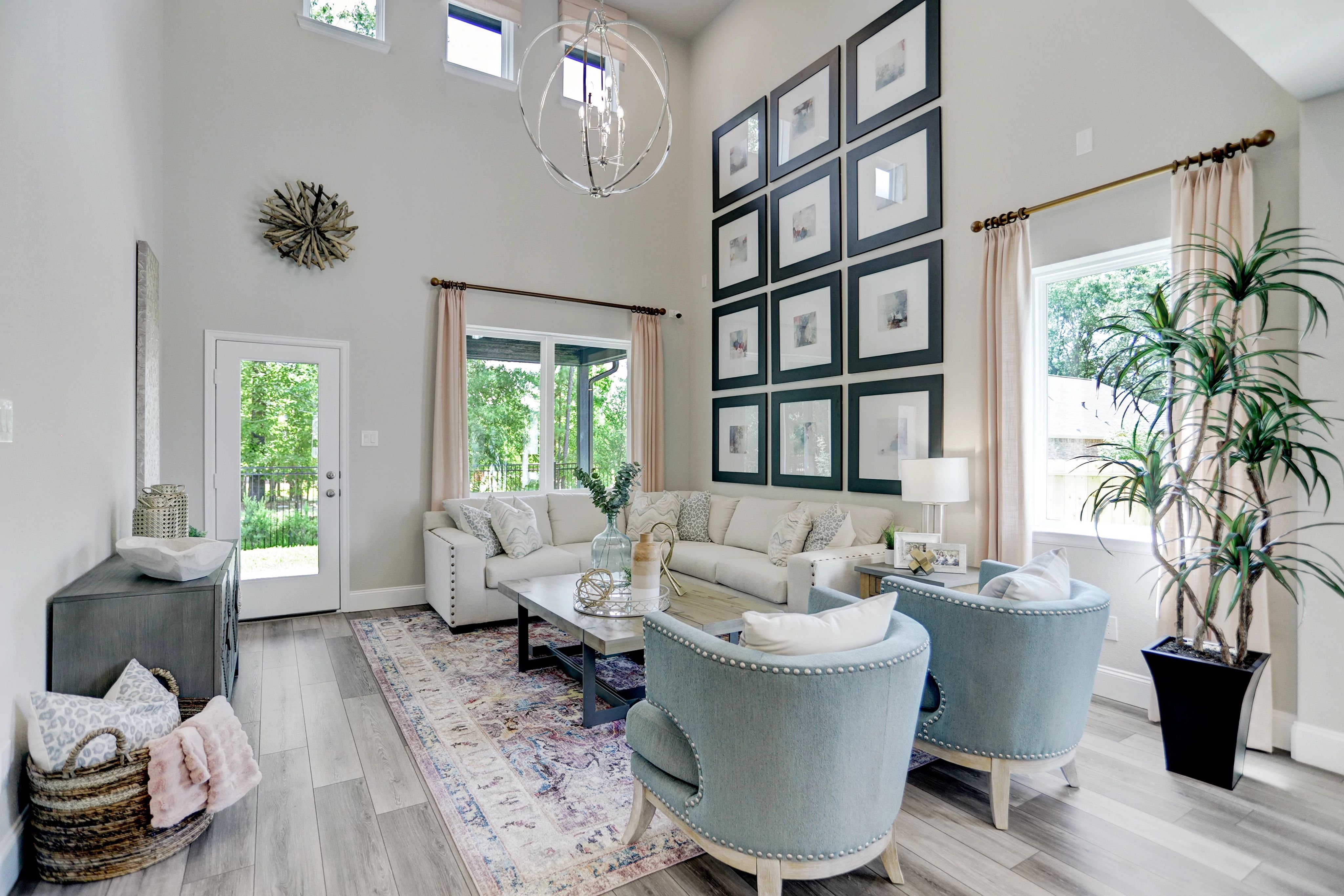 Plan 3059 Living Room