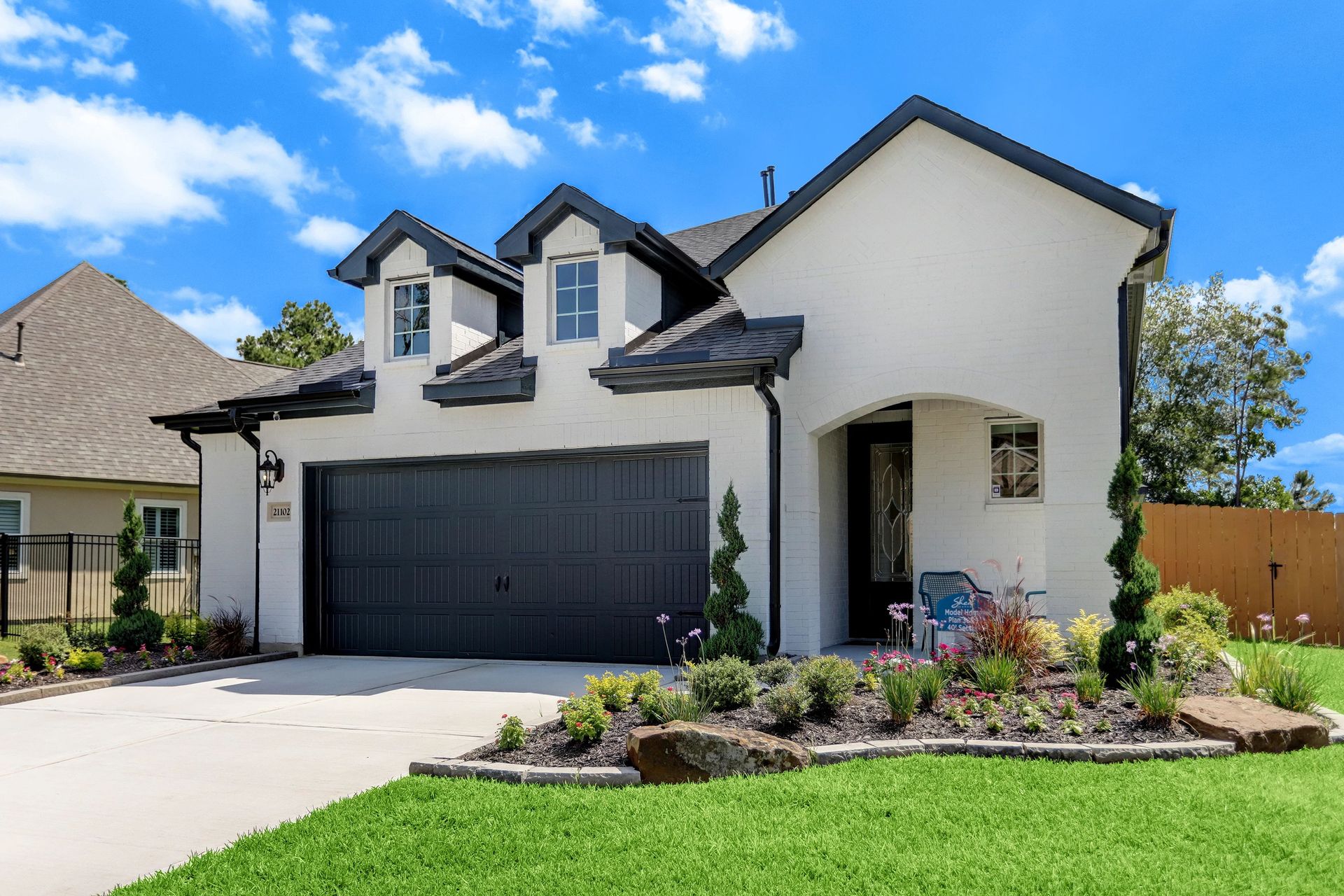 Plan 3059 Model Exterior 