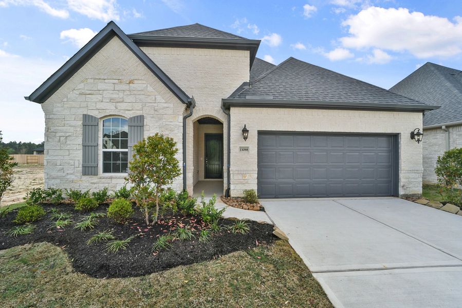 13088 Soaring Forest Drive. Conroe, TX 77302