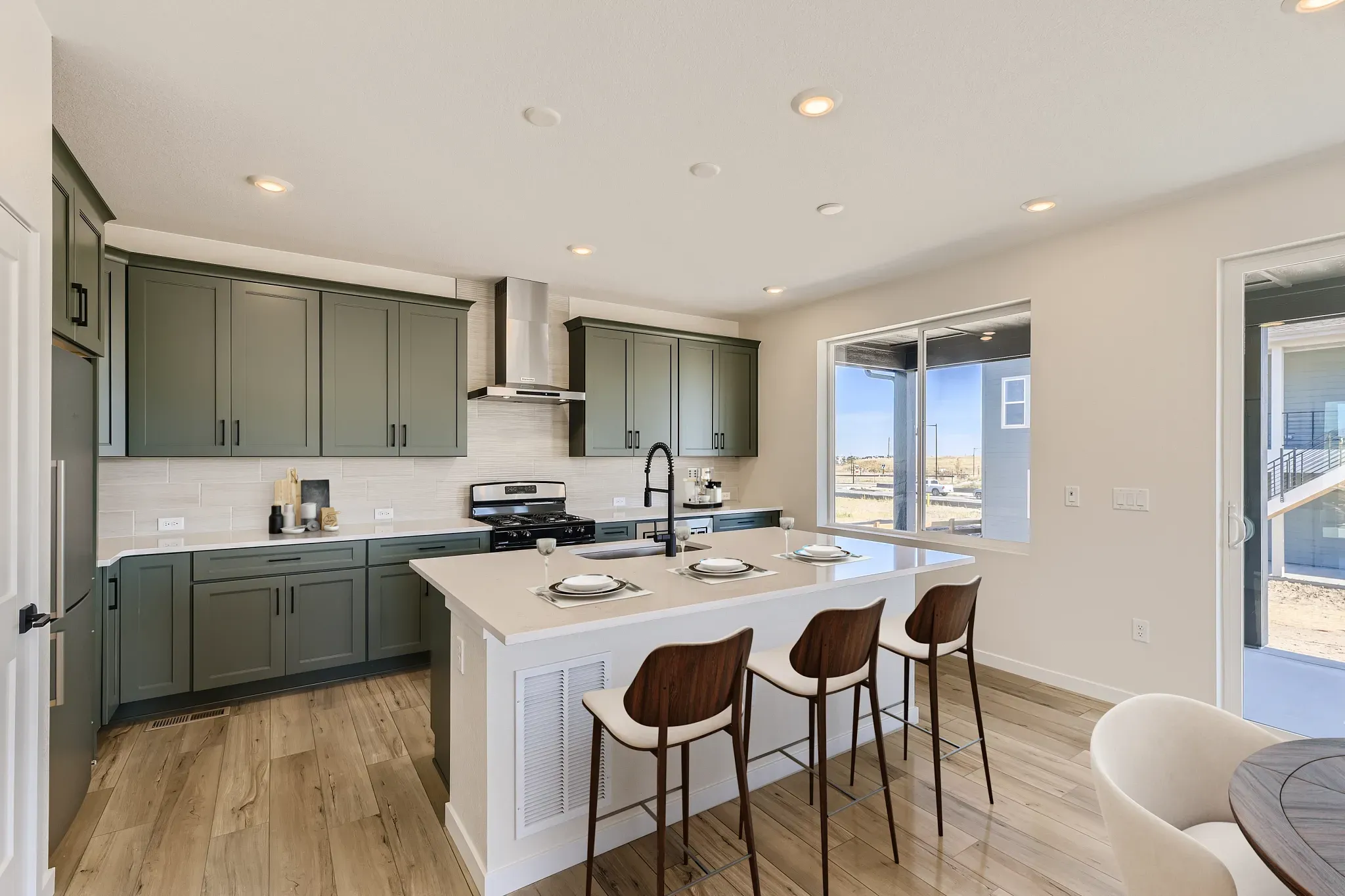 Sweet Magnolia Kitchen - Virtually Staged