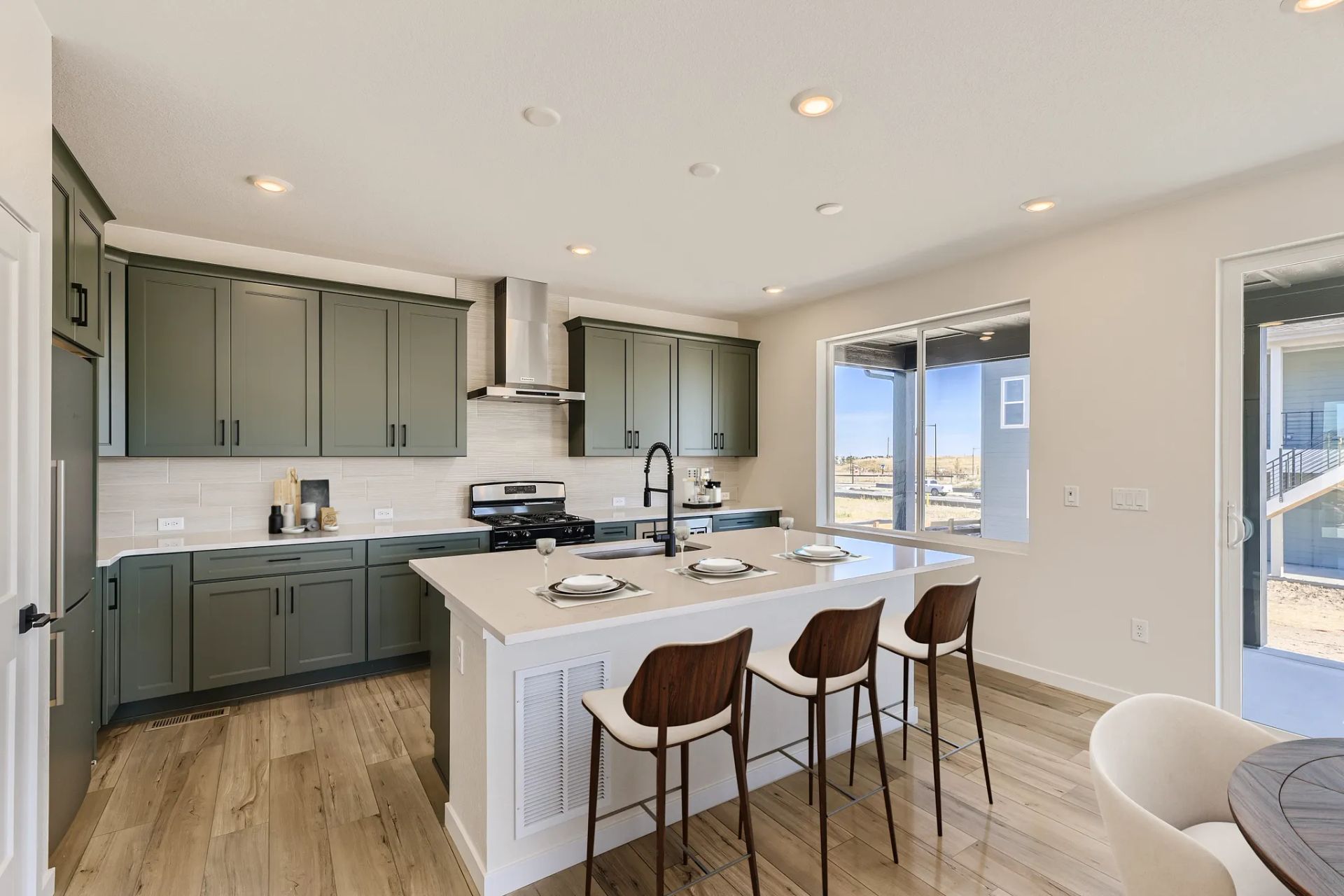 Sweet Magnolia Kitchen - Virtually Staged