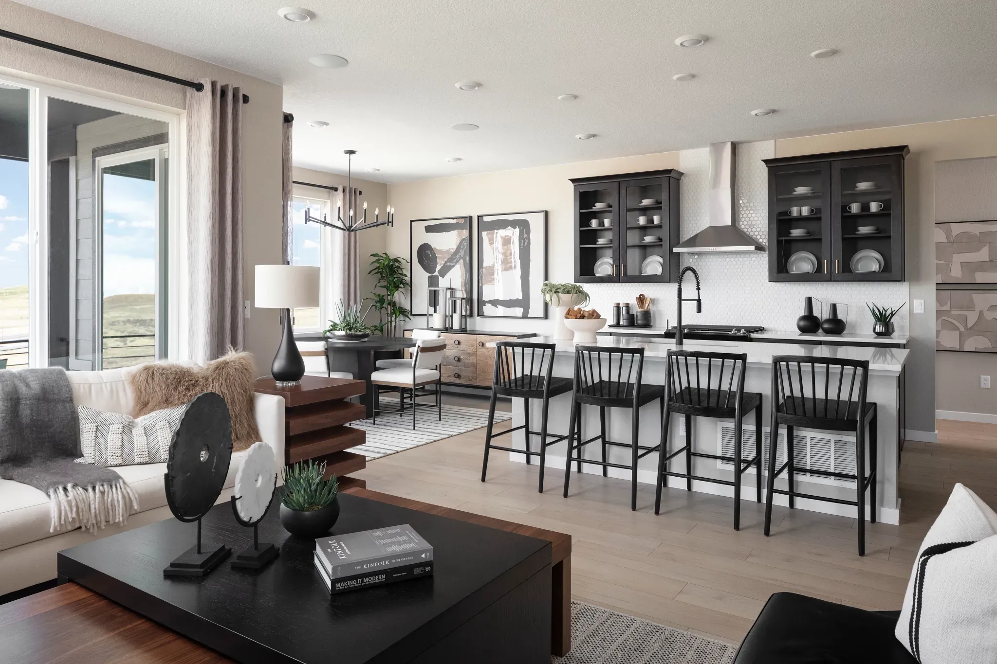 Layla Model Kitchen + Dining