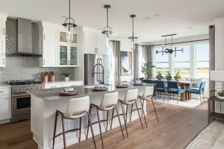 Jade Model Kitchen + Dining