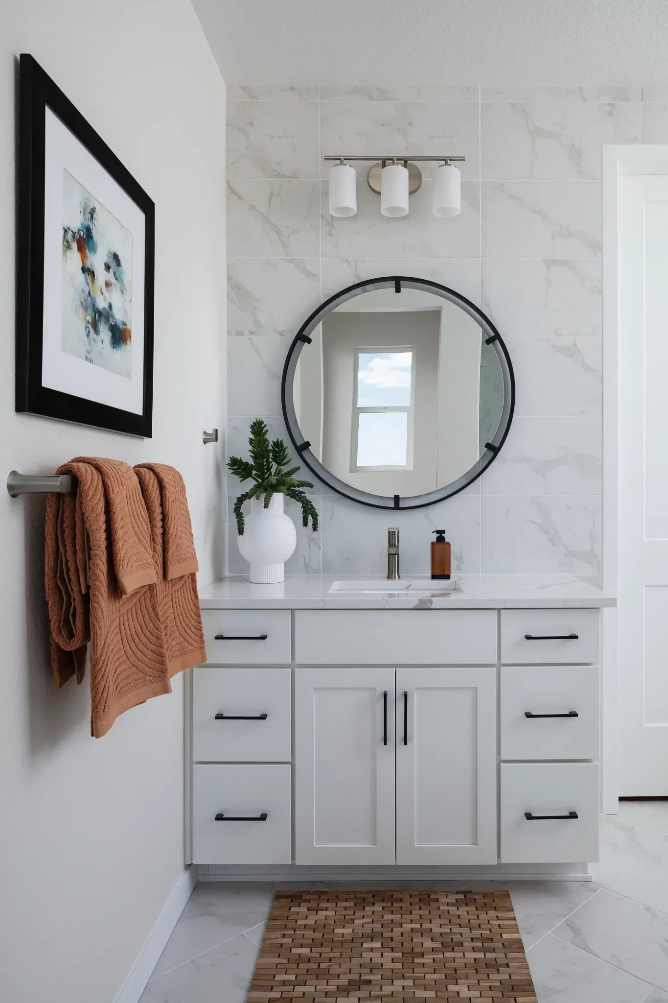 Jade Model Primary Bath