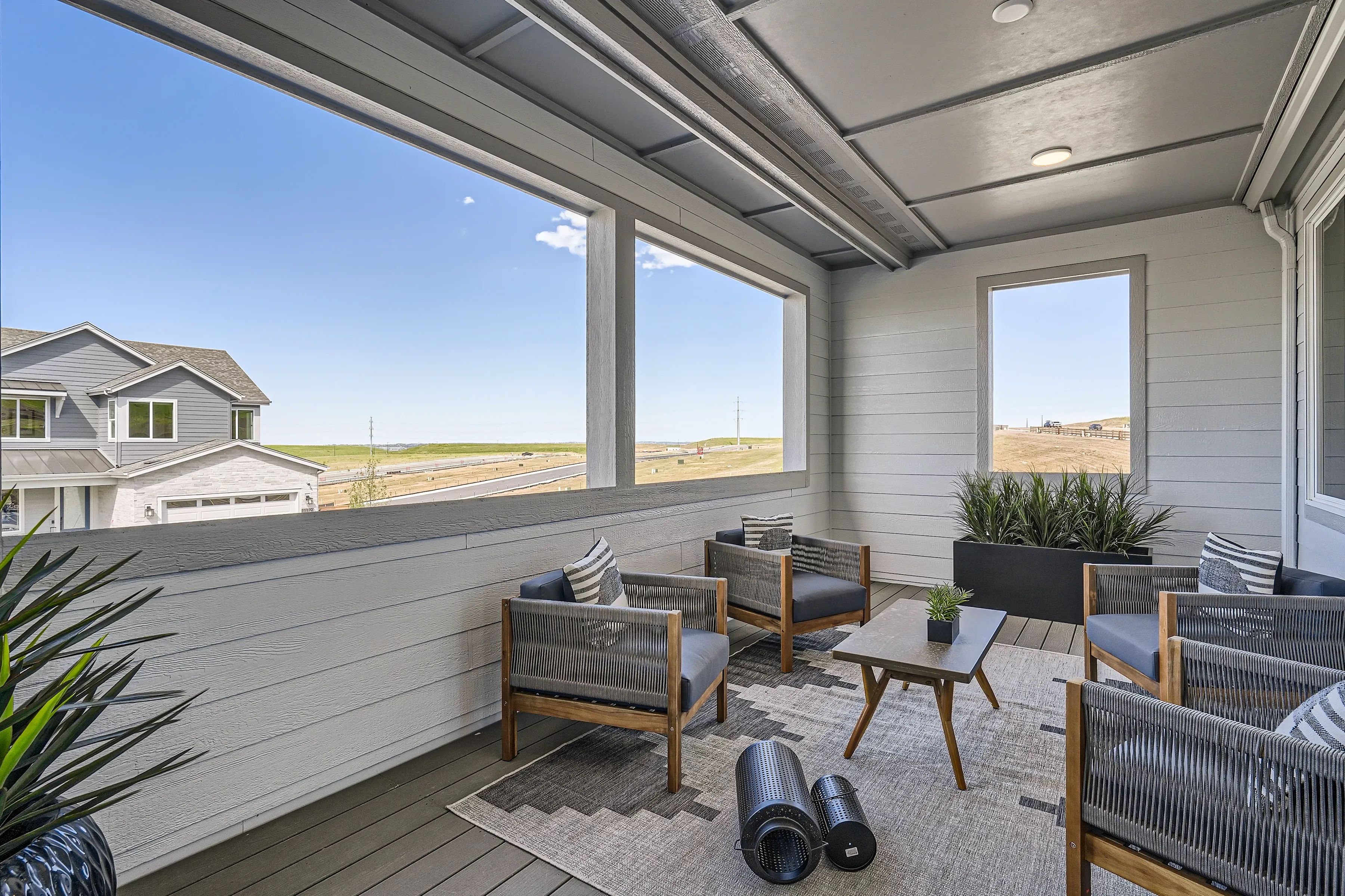 Lola Model Covered Front Deck