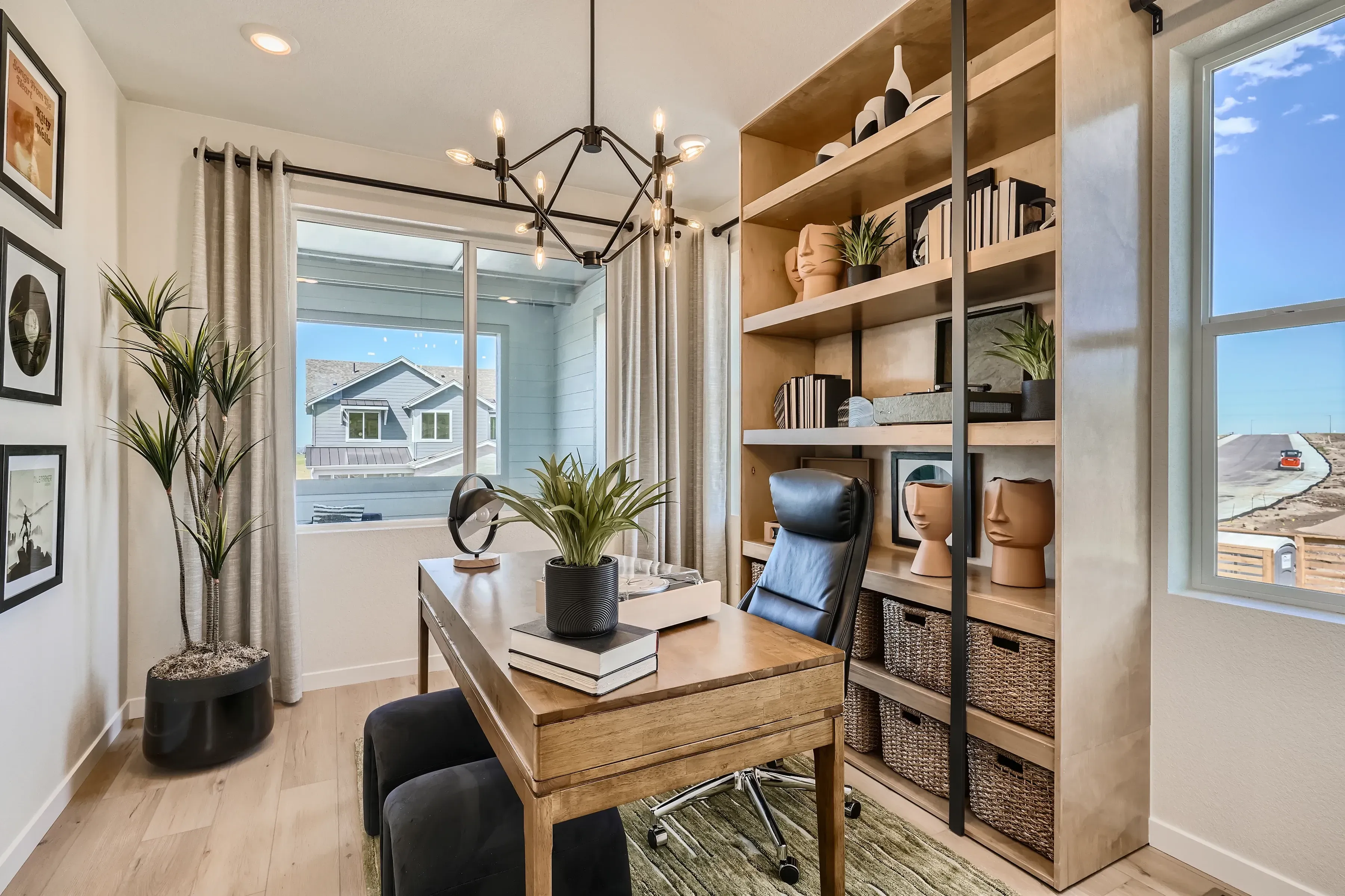 Lola Model Bedroom 4