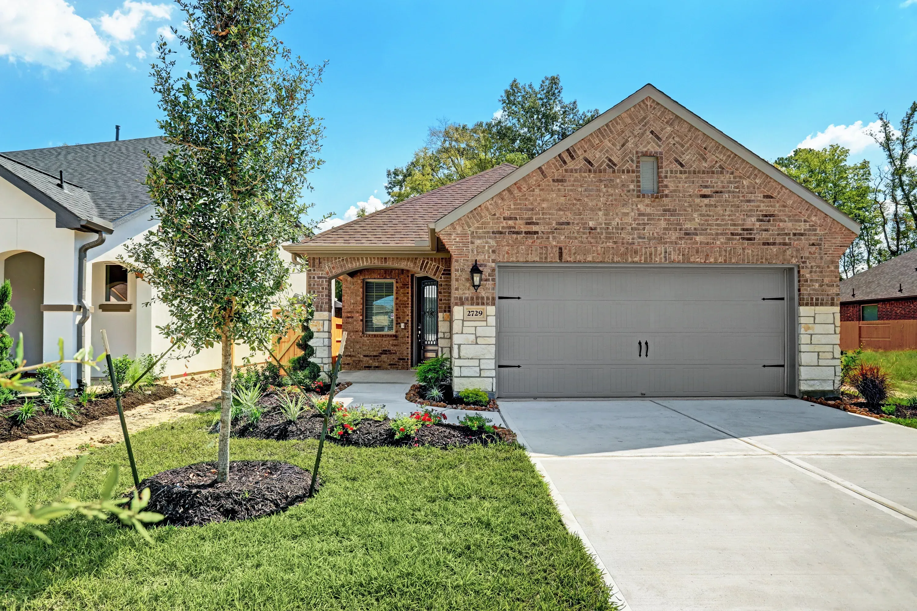 Front yard - Elevation B