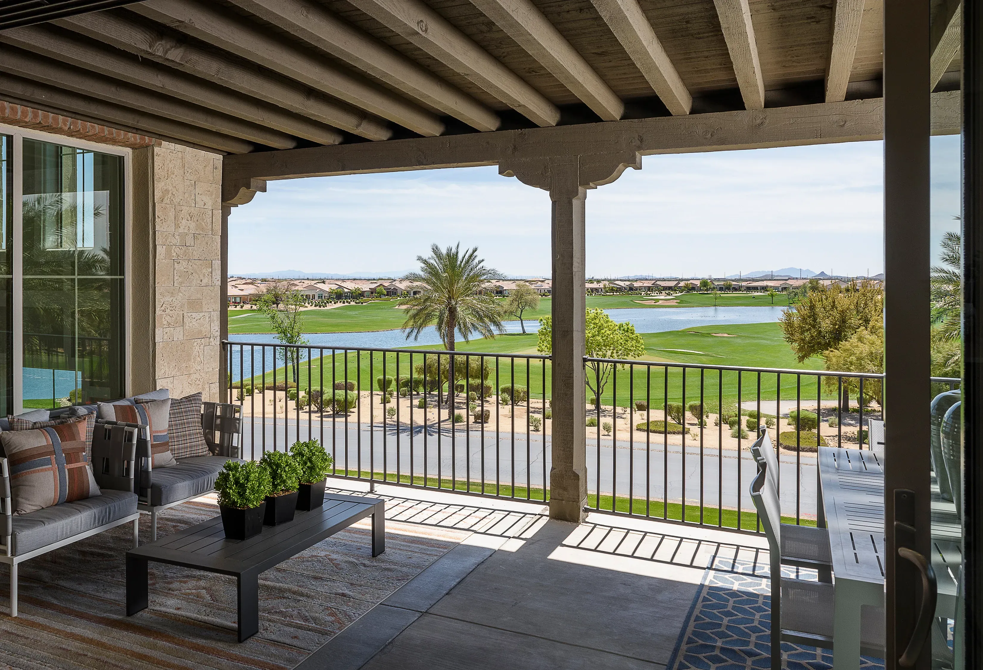 Crescendo Model Balcony