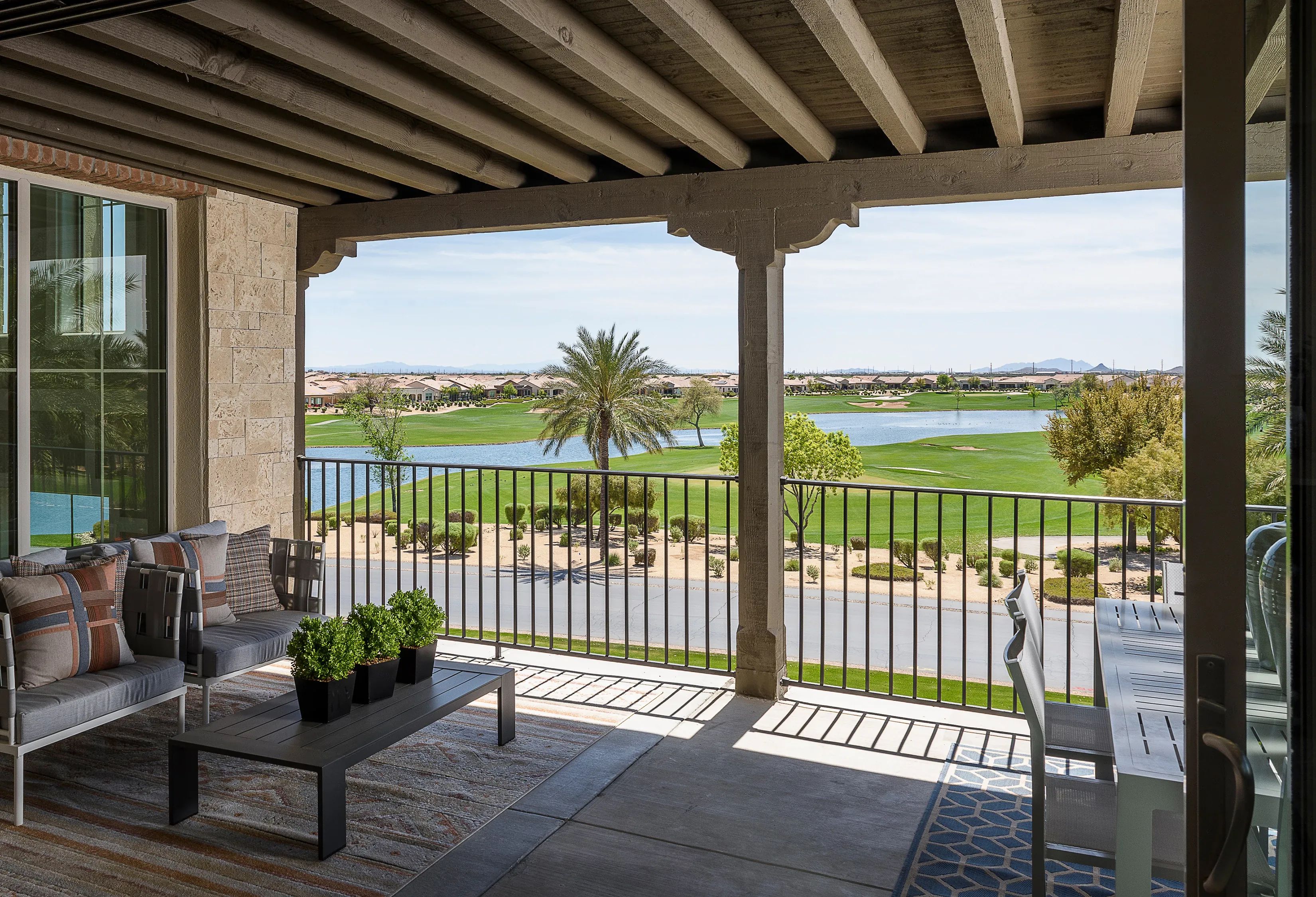 Crescendo Model Balcony