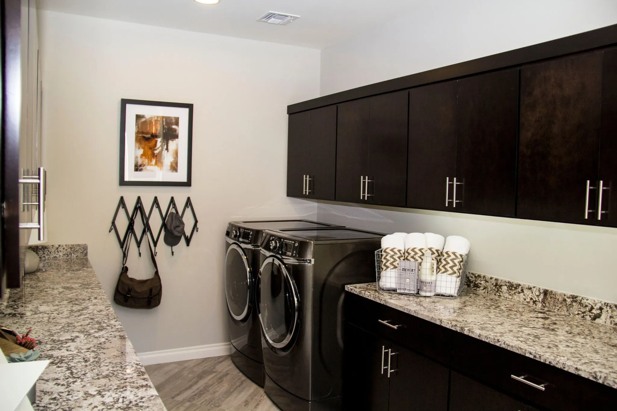Cannes Model Laundry Room