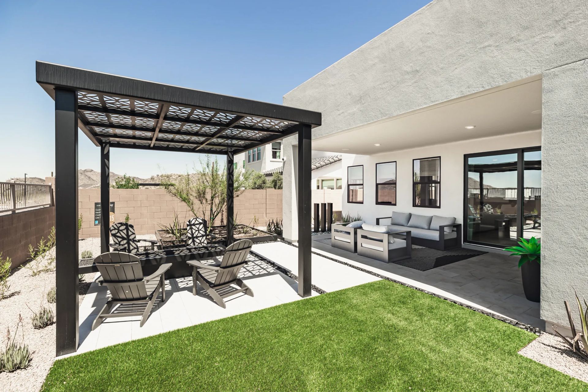 4014 Model Backyard