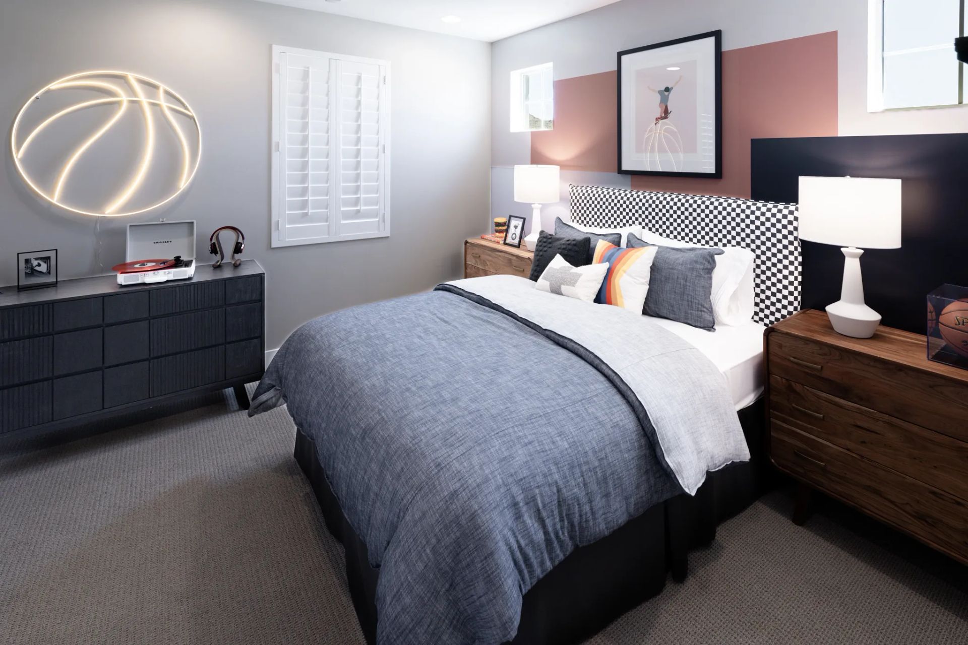 4016 Model Bedroom