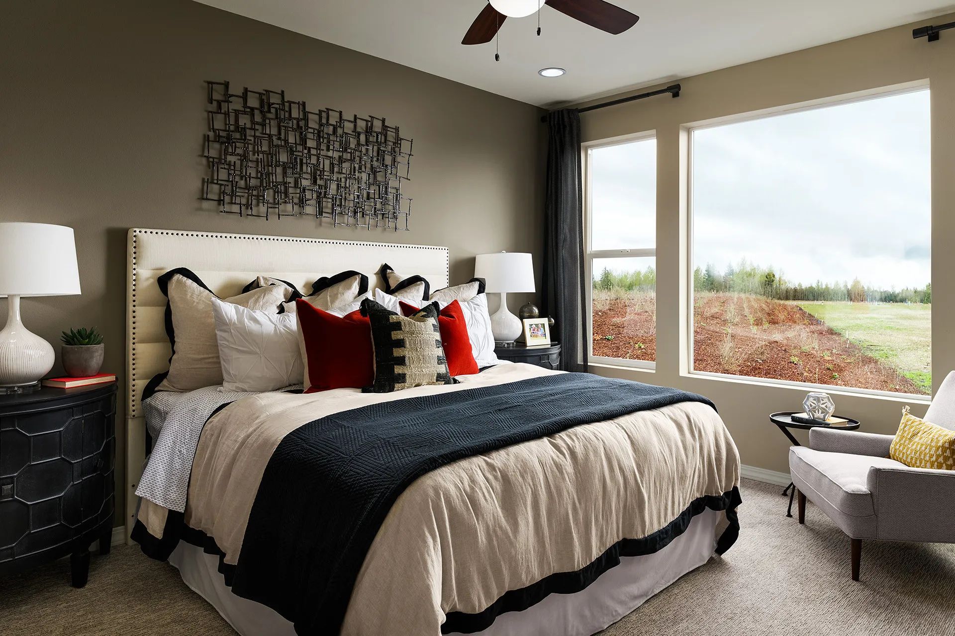 Valletta Primary Bed at Trilogy at Tehaleh
