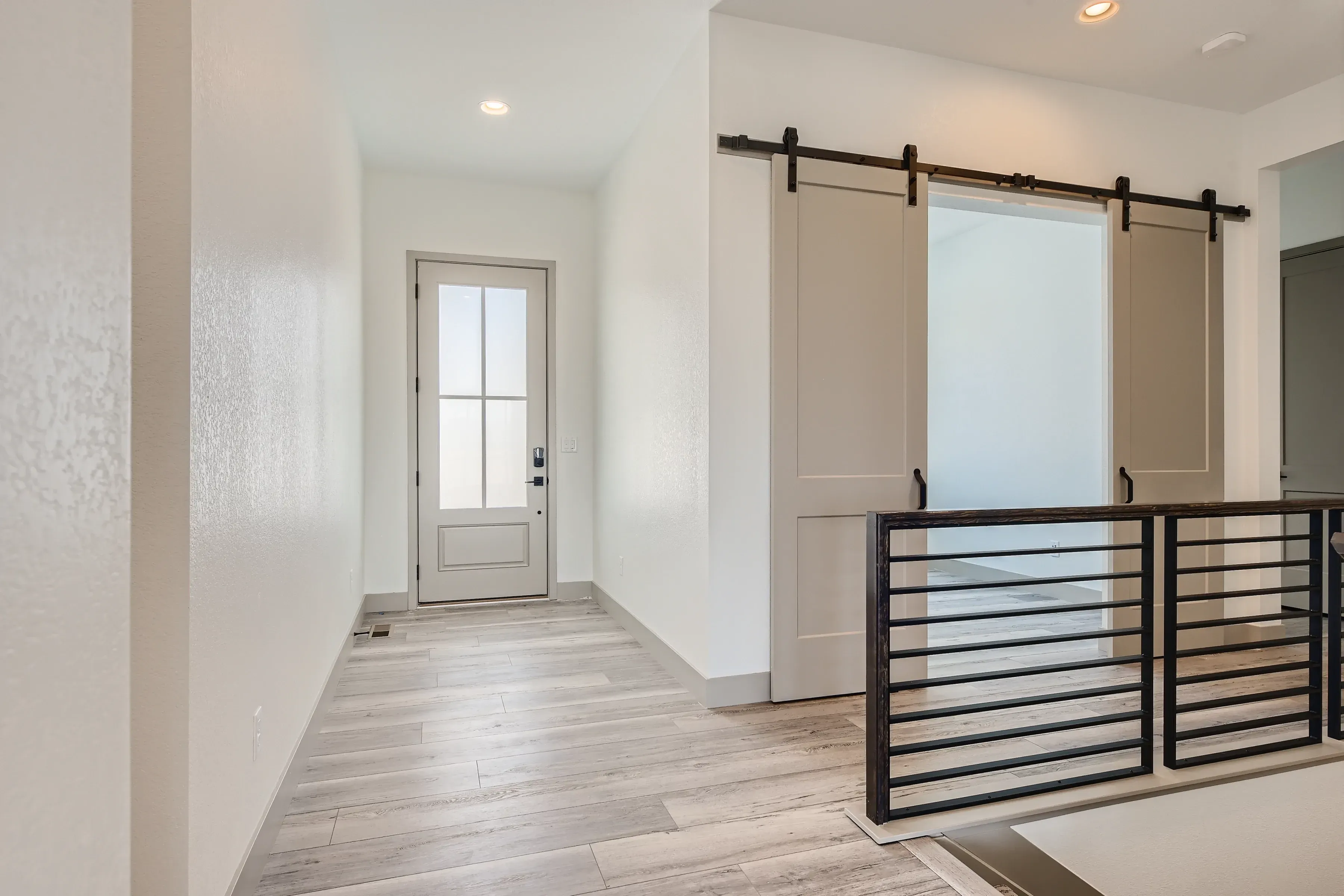 Tranquility Foyer + Study