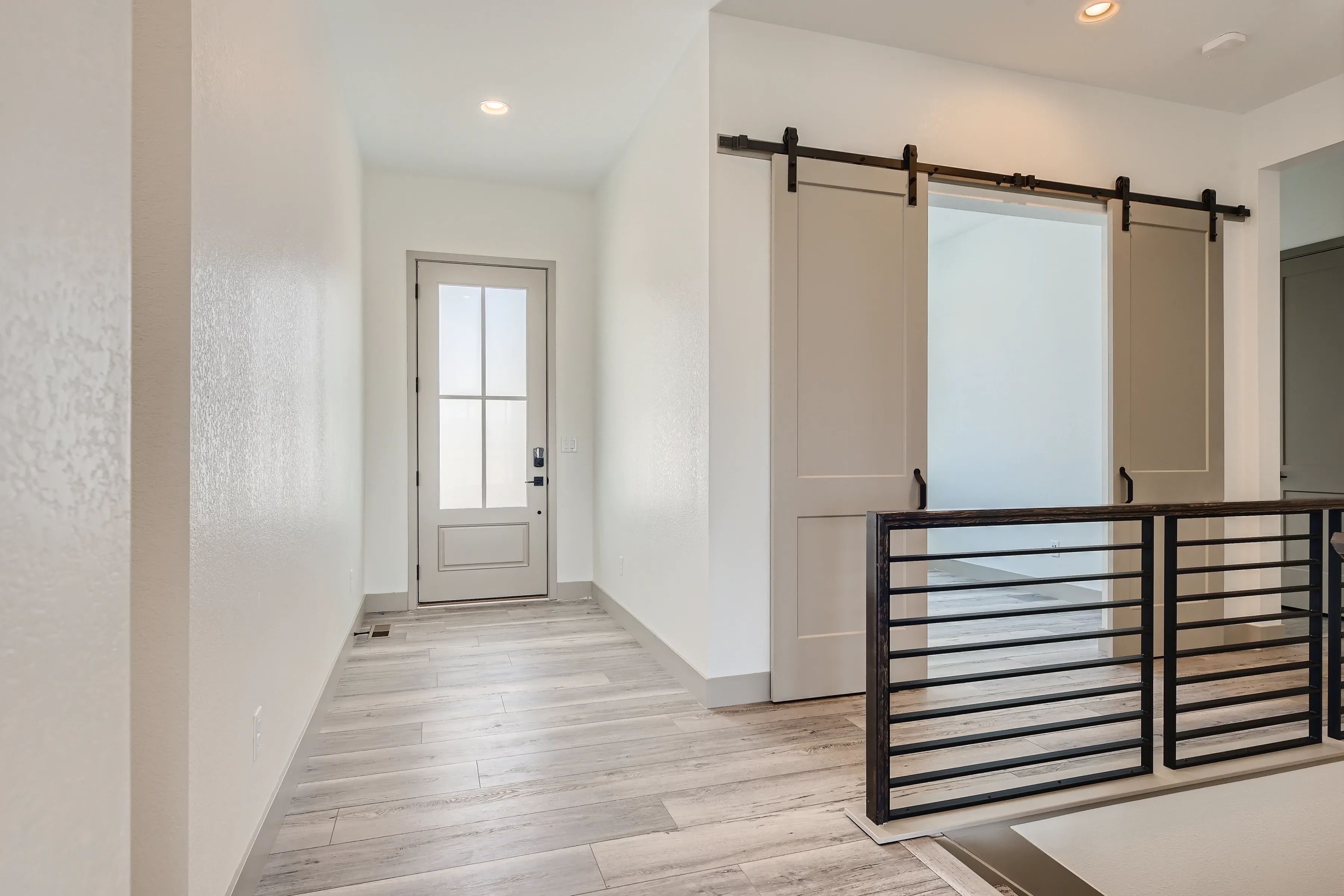 Tranquility Foyer + Study