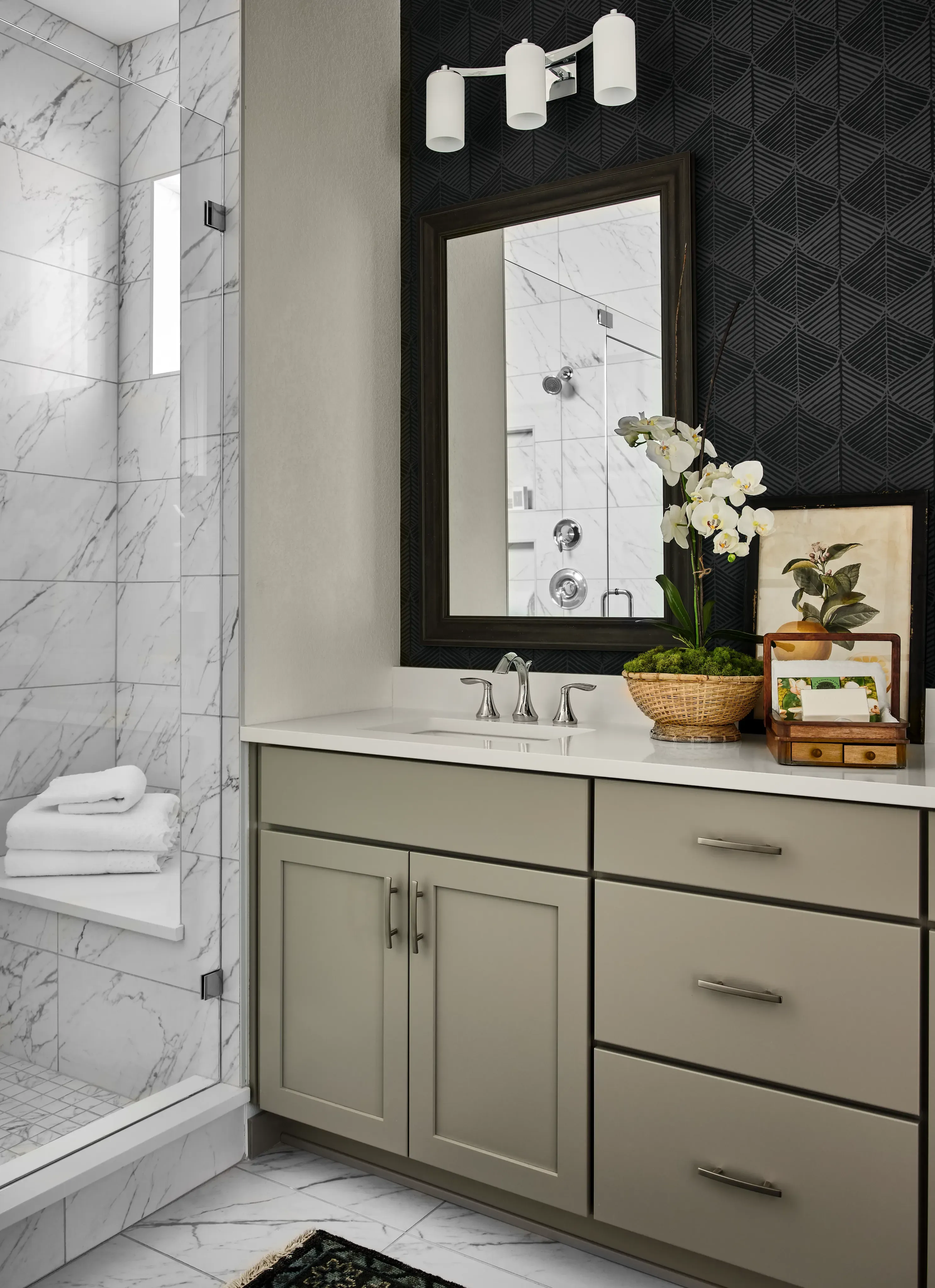 Rising Moon Primary Bath