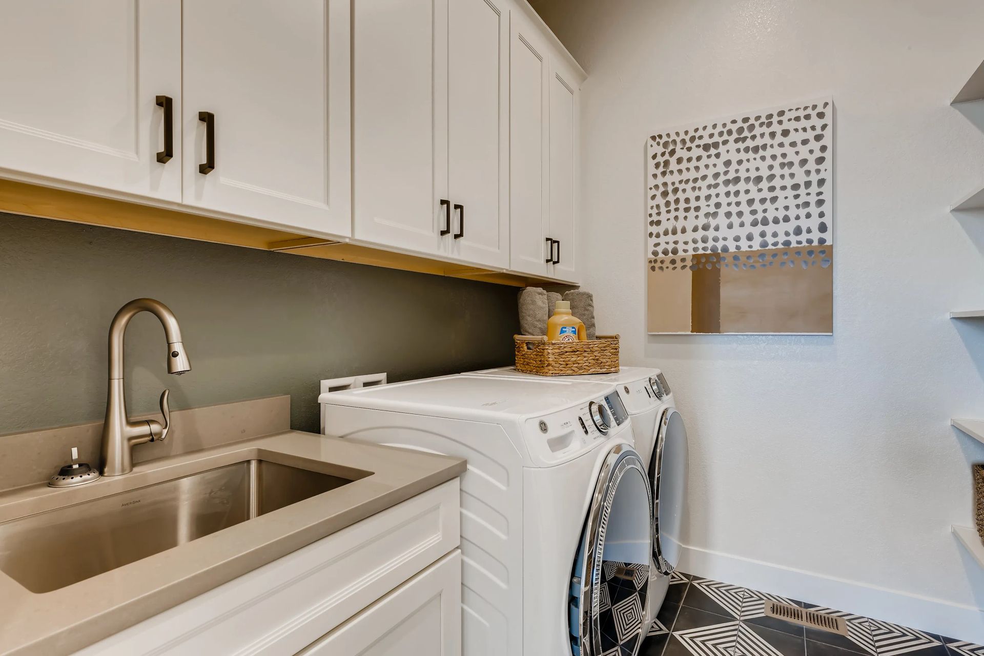 Brookside Laundry
