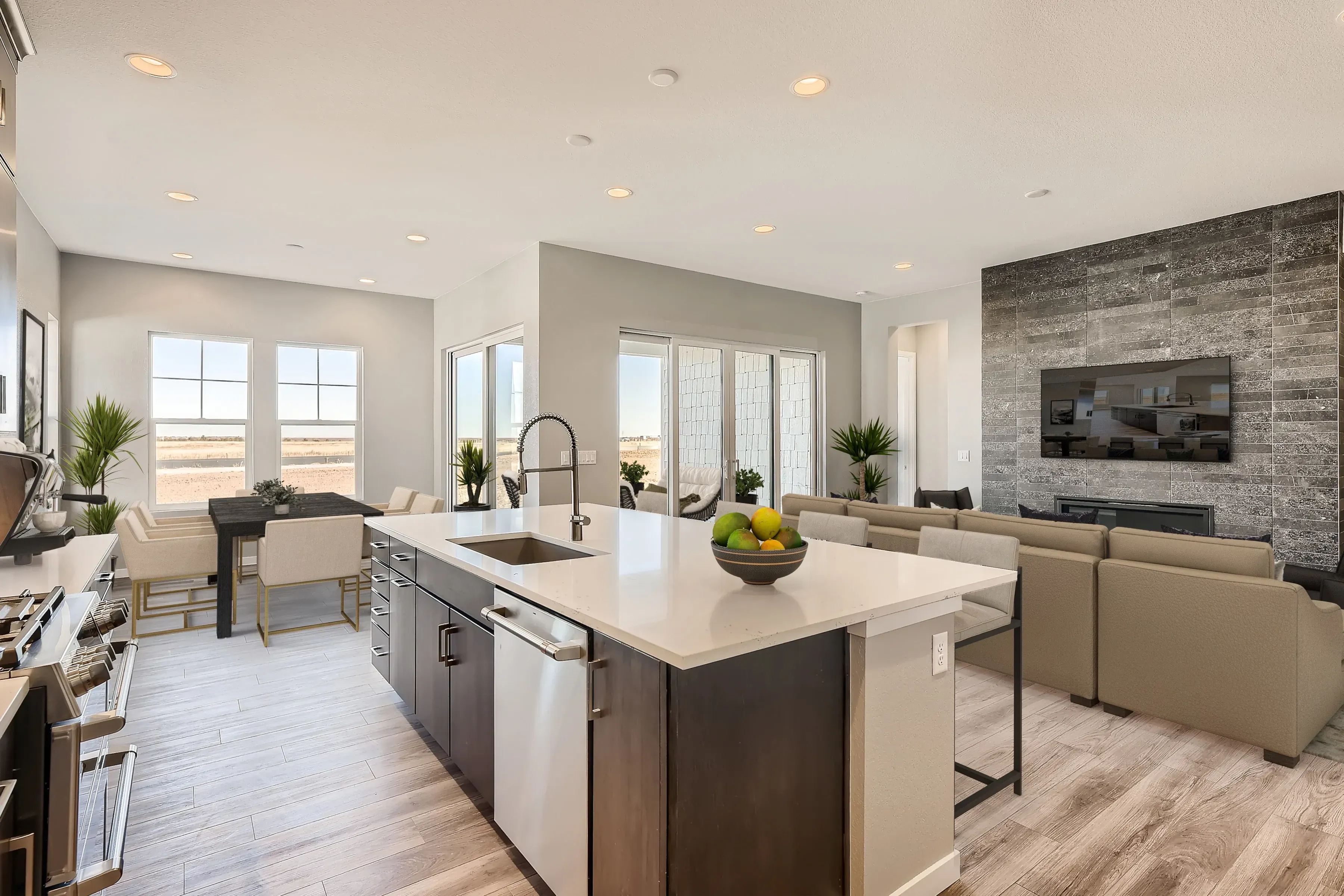 Setting Sun Kitchen, Dining + Great Room