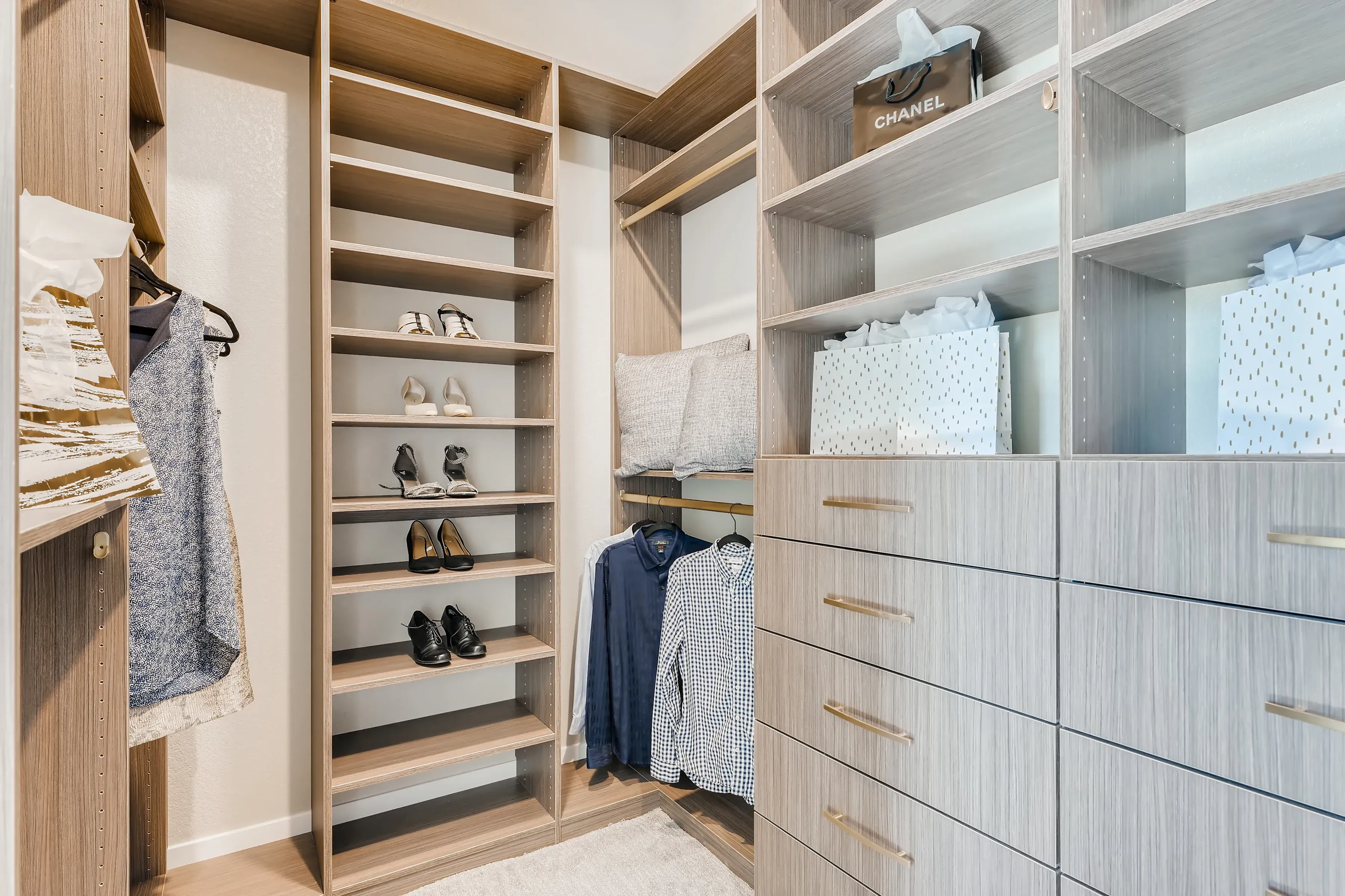 Stillwater Primary Walk-in Closet