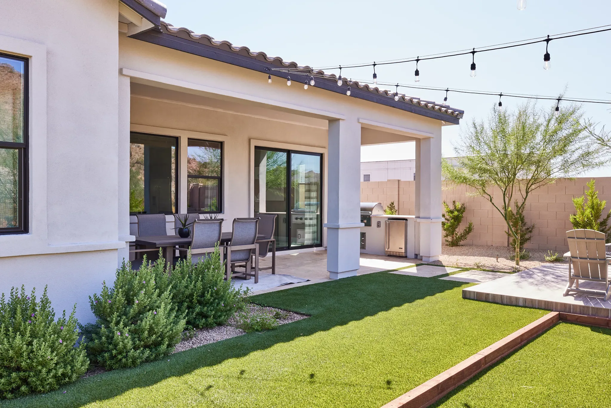 Model Backyard