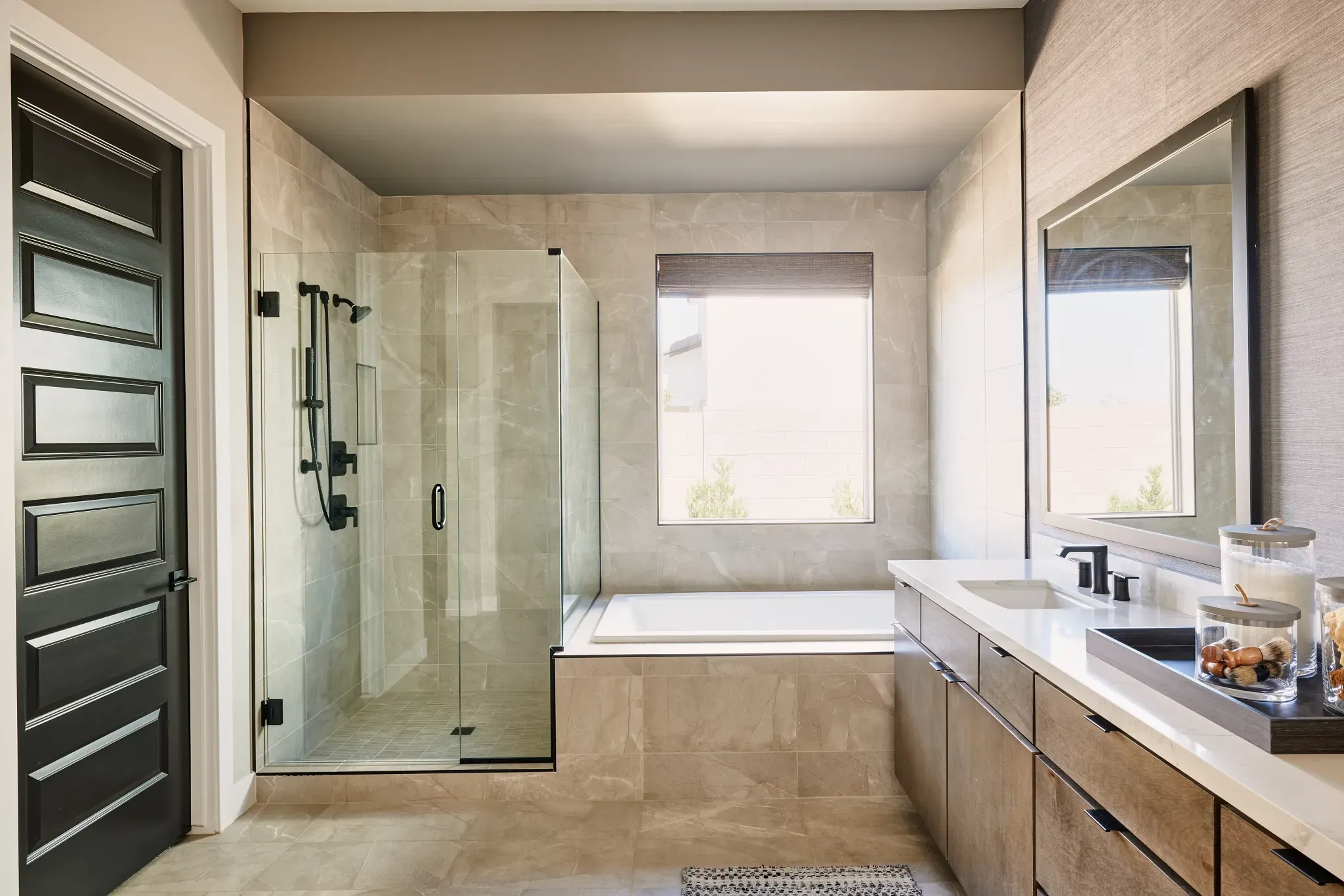 Plan 5014 Model Primary Bath