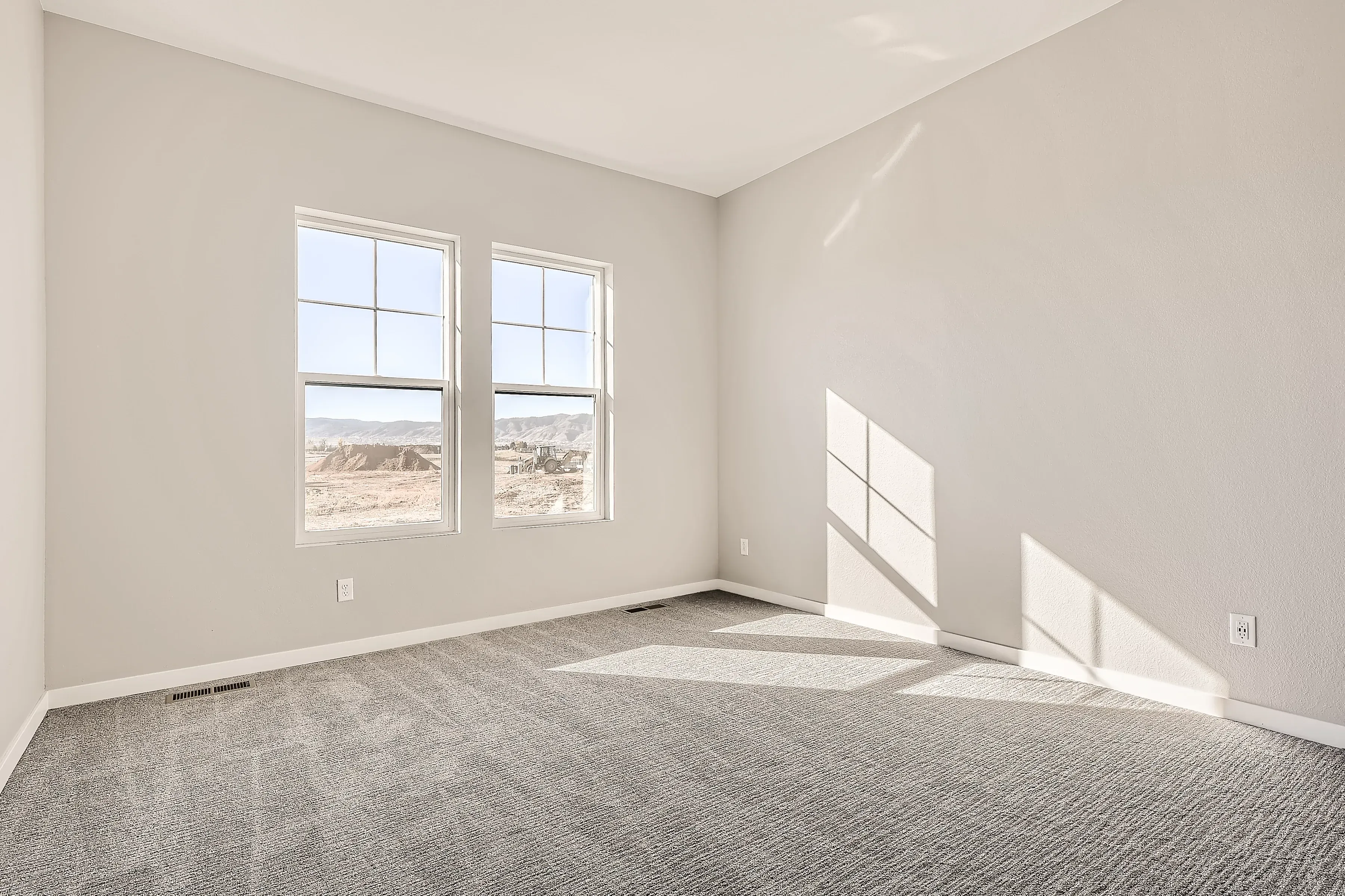 Setting Sun Bedroom 2