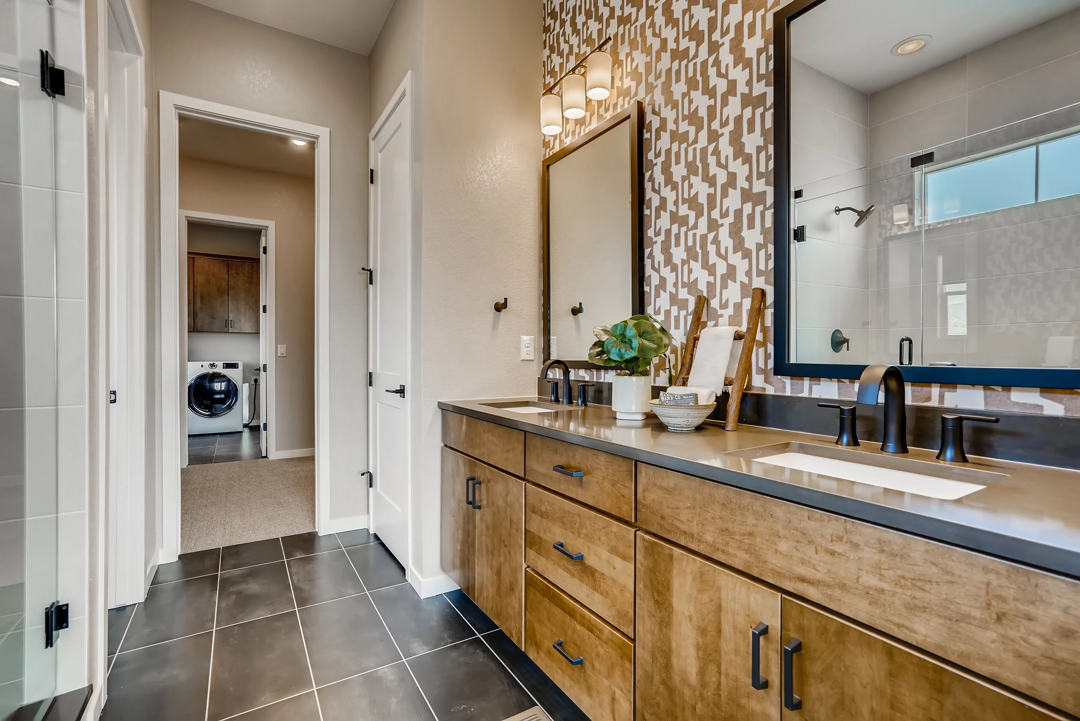 Amber Light Primary Bath