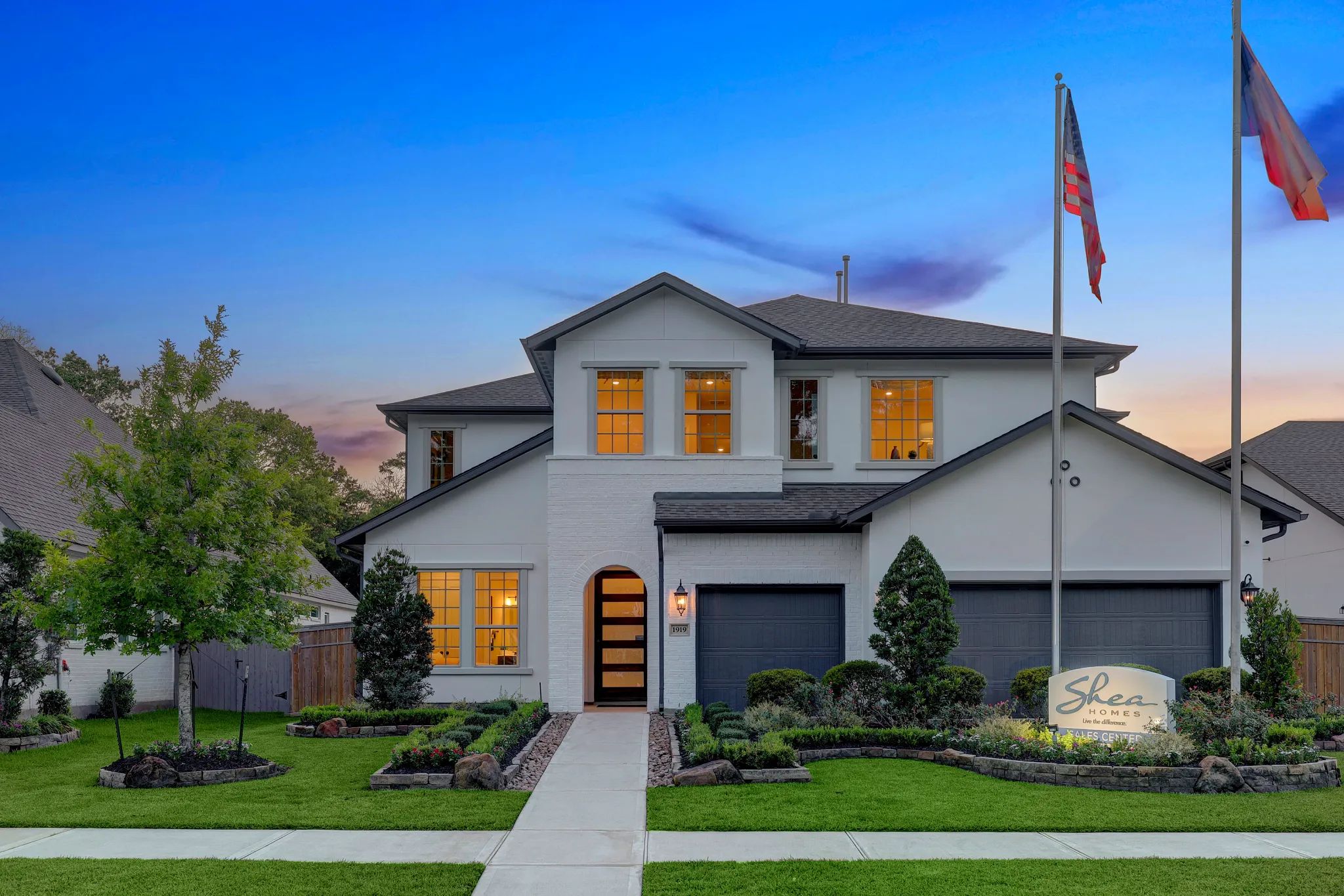 Plan 5051 elevation E model exterior