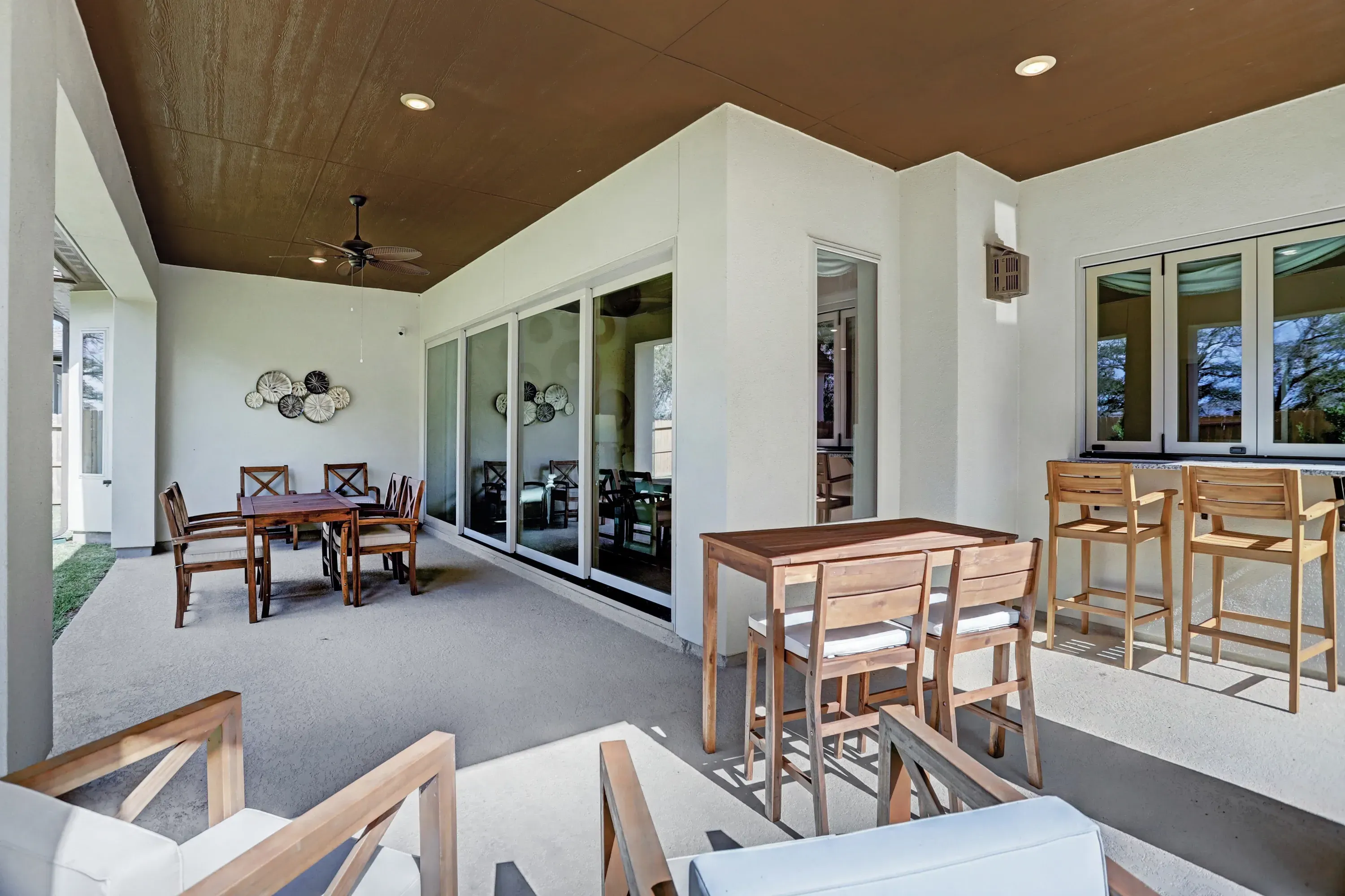Outdoor living - staged