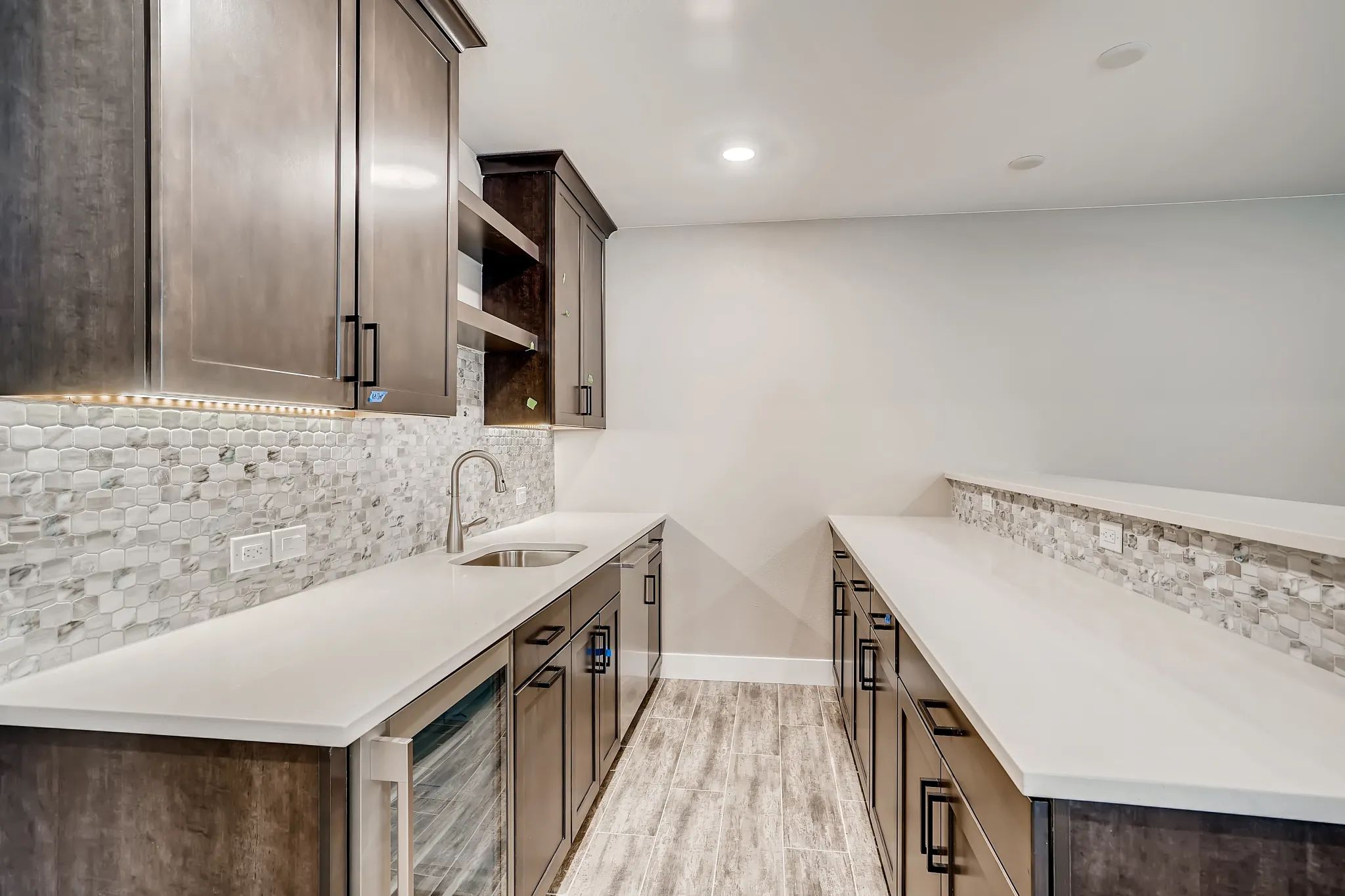 Wet Bar at Optional Finished Basement