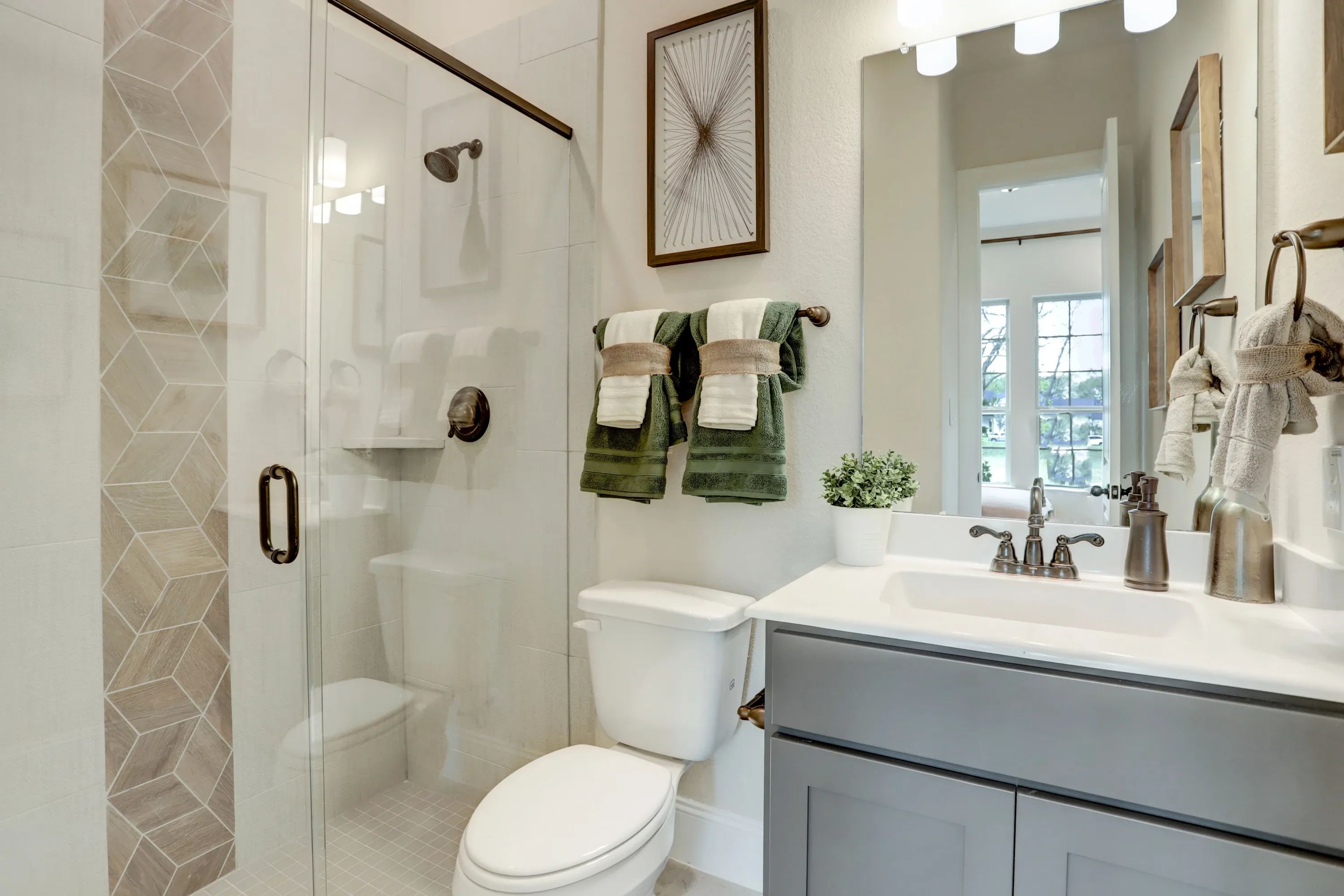 Plan 5051 bathroom - staged