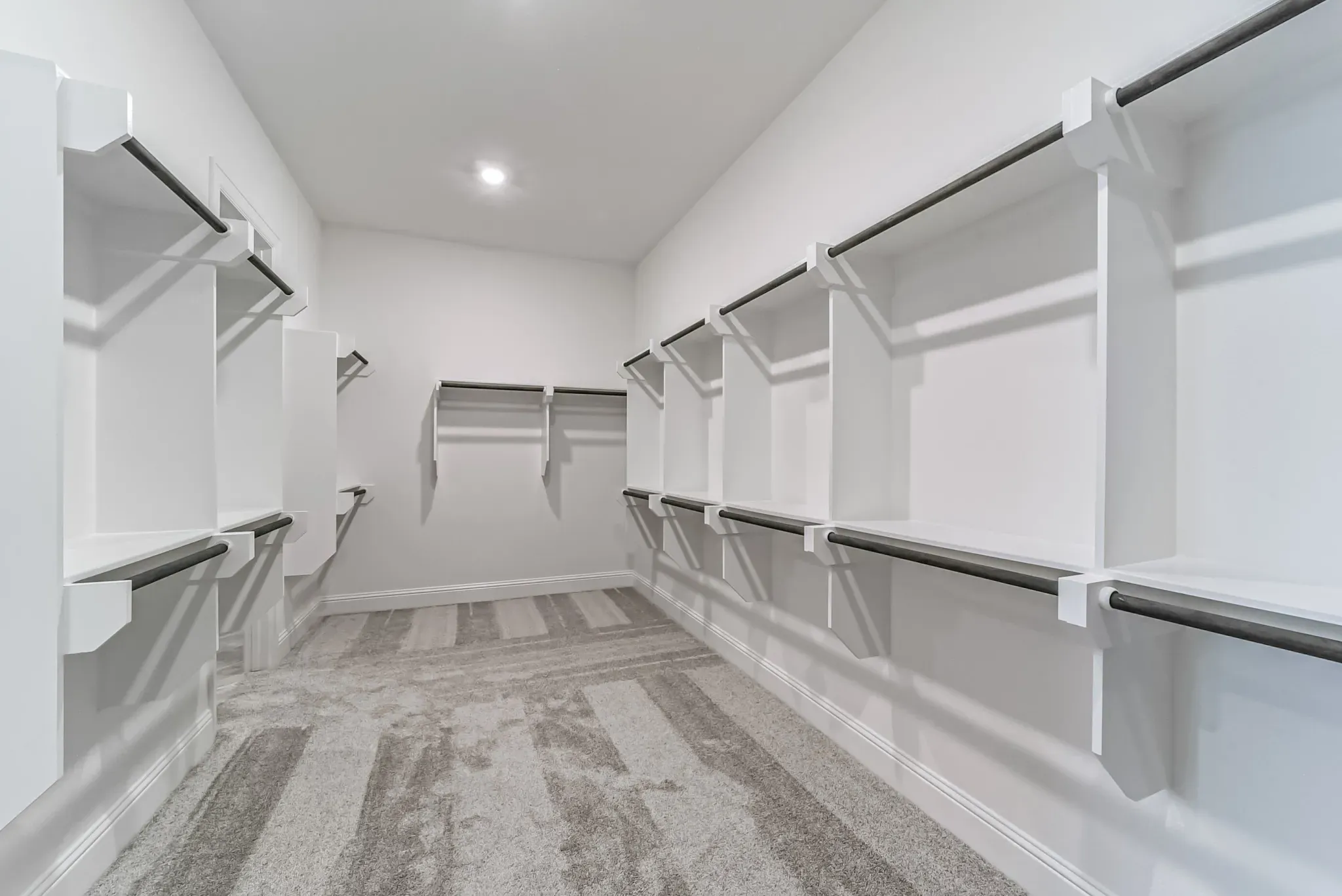 Plan 6005 upgraded closet