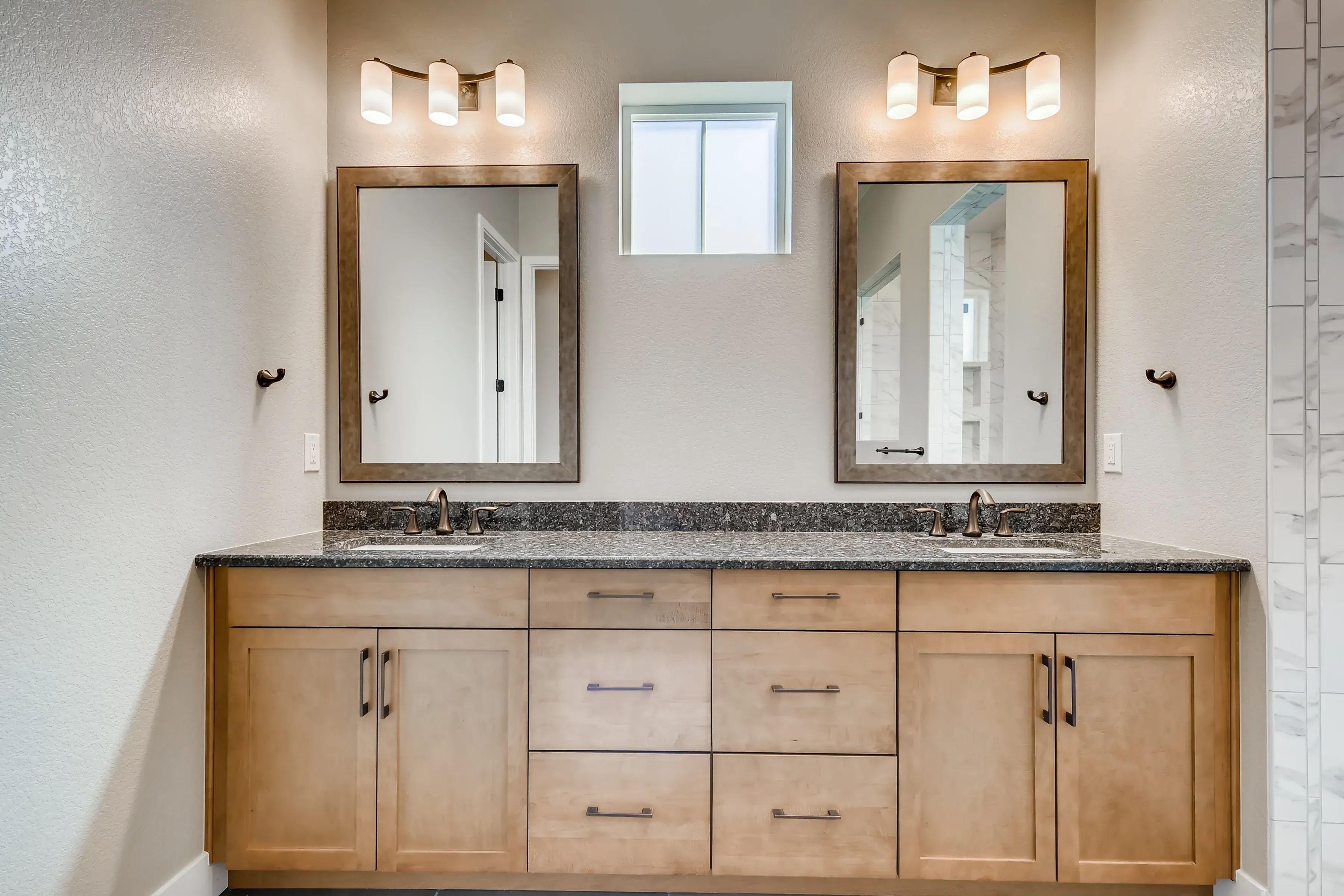 Heirloom Primary Bath