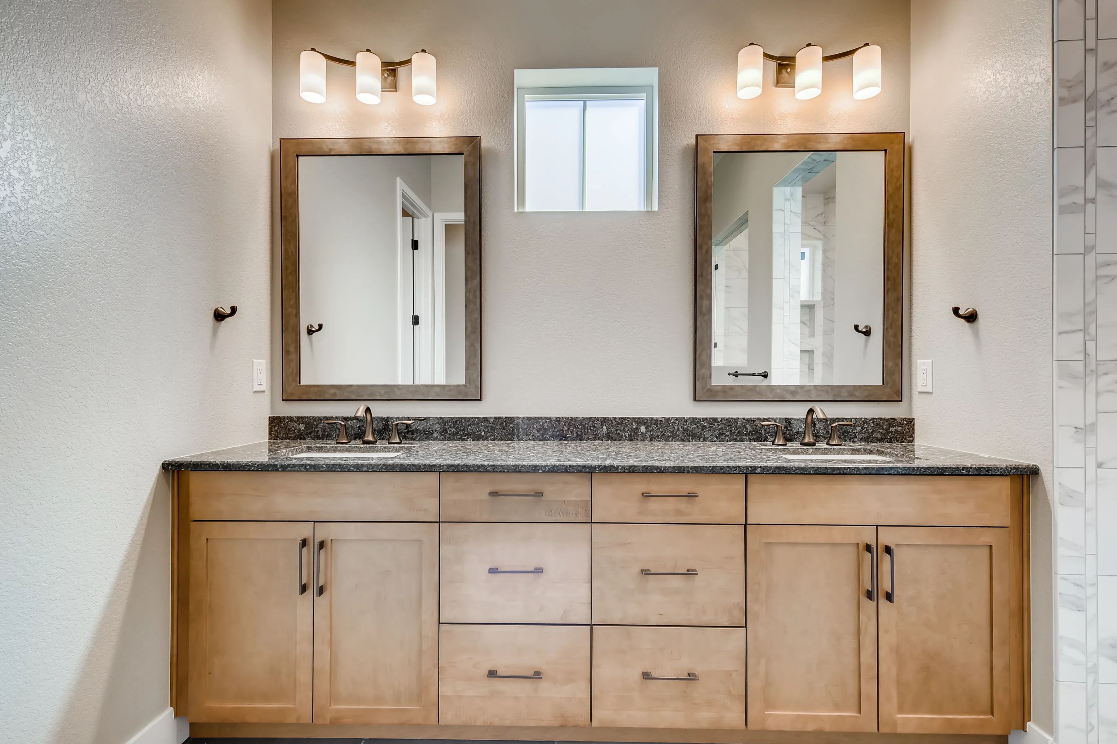 Heirloom Primary Bath