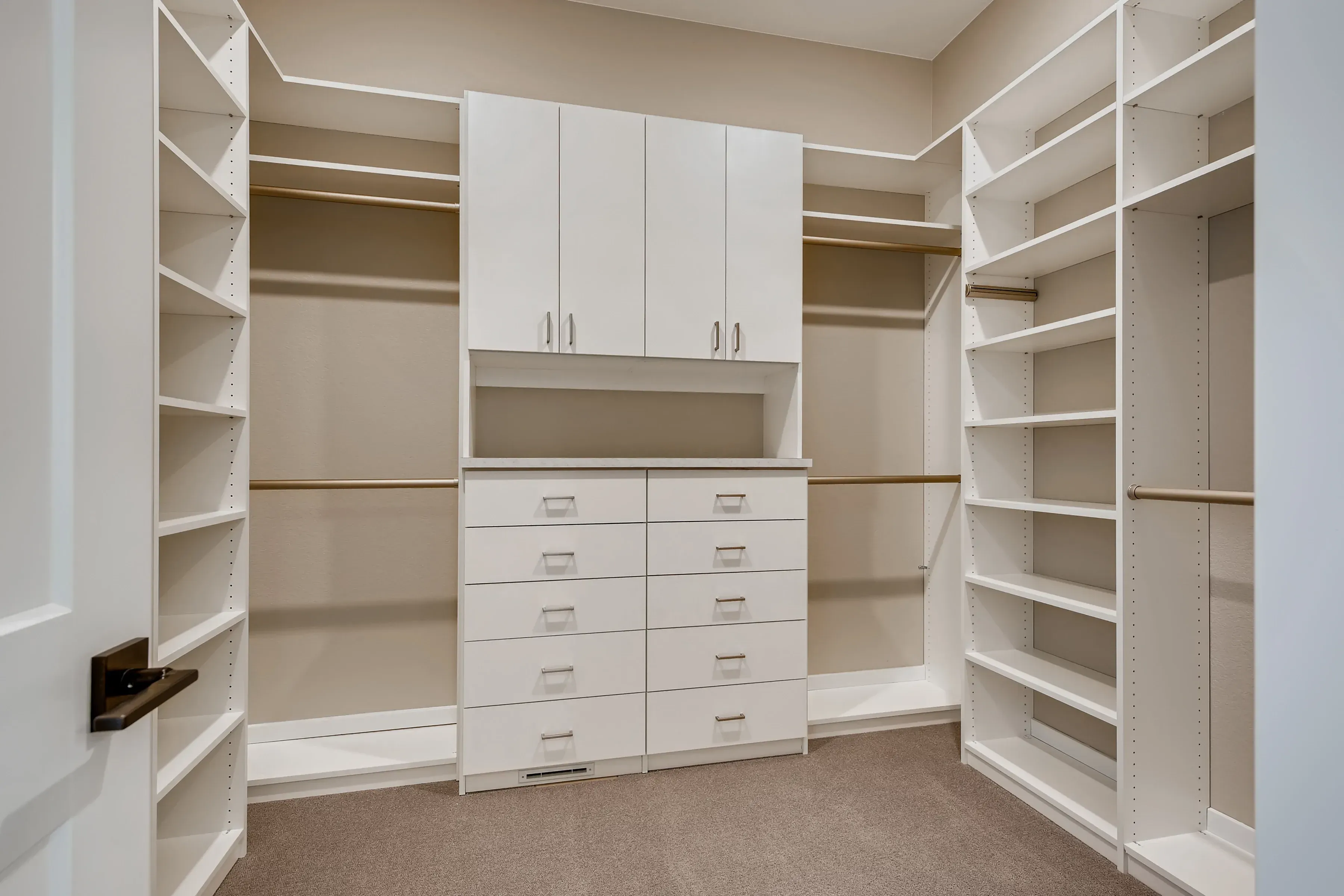 Heirloom Primary Closet