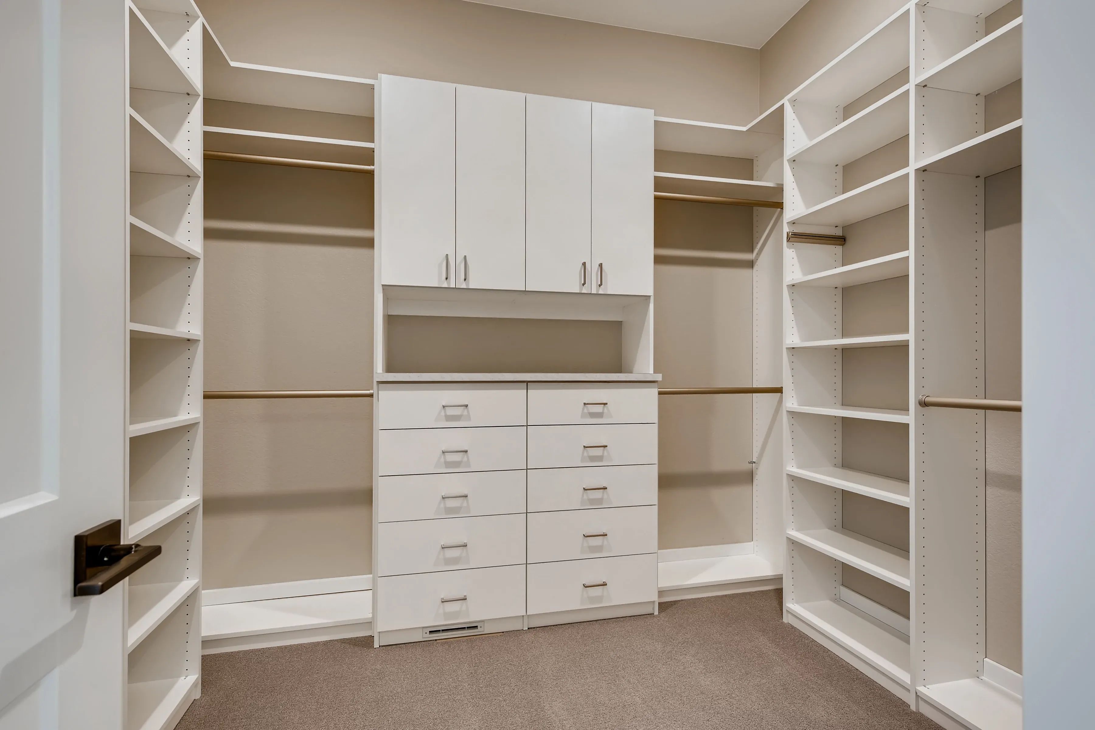 Heirloom Primary Closet