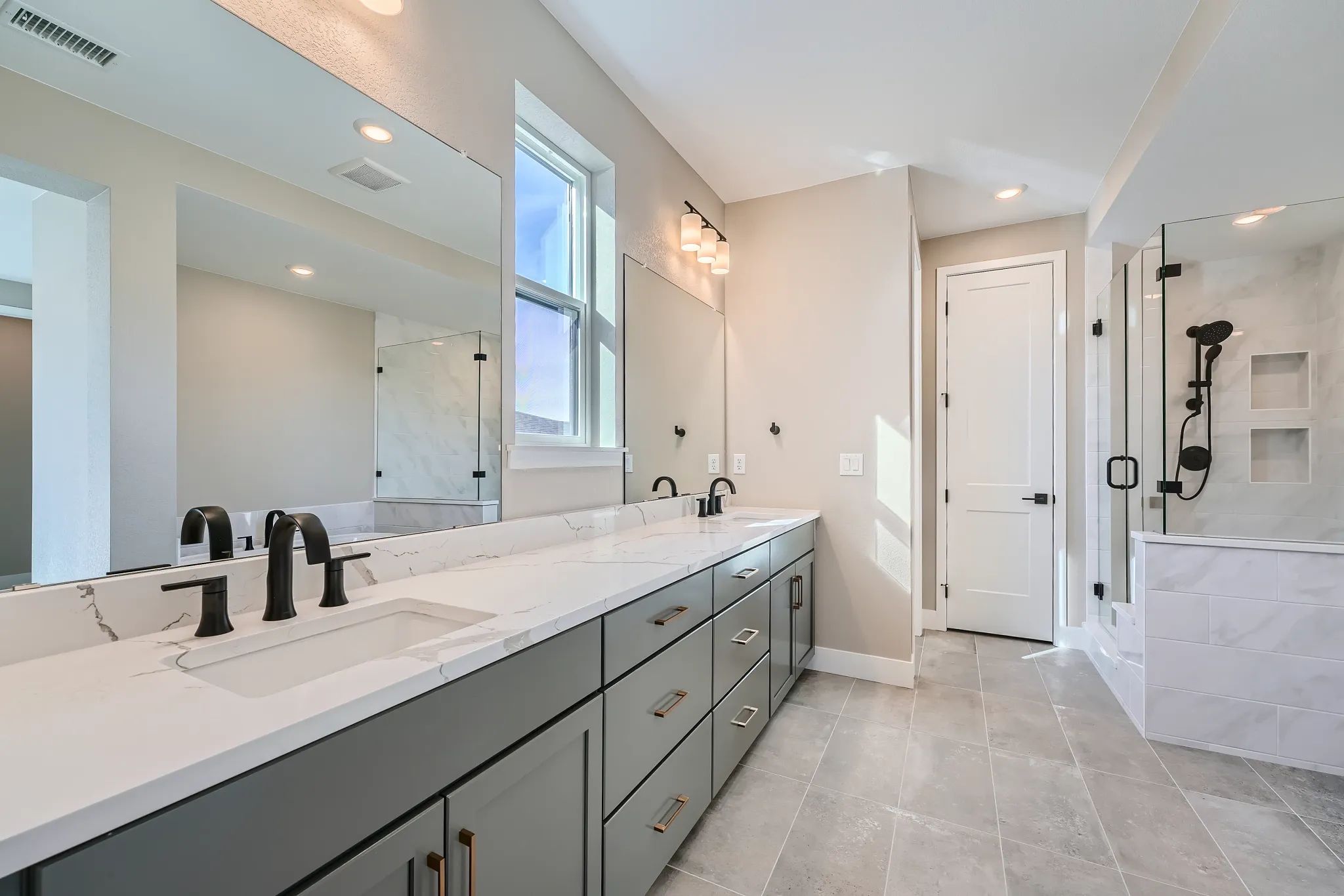 Rickie Plan Primary Bath