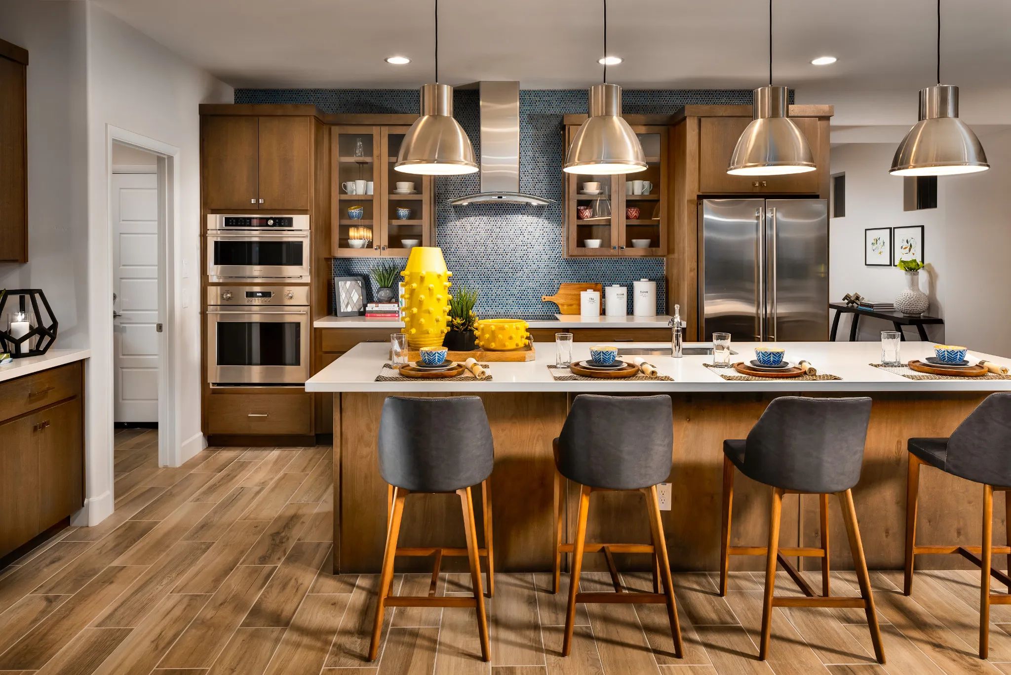 Evia Model Kitchen
