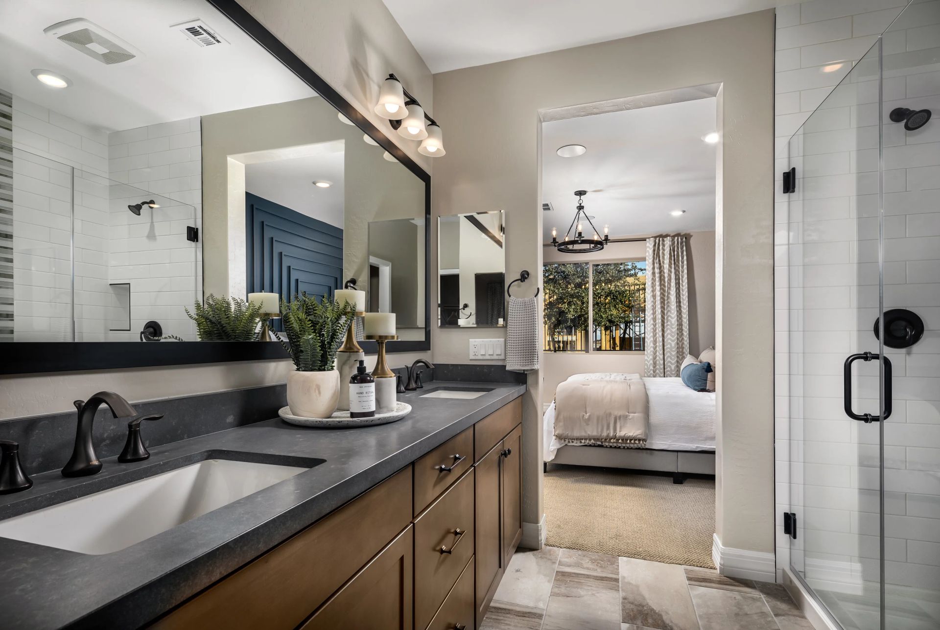 Trilogy Sunstone Model: Primary Bath