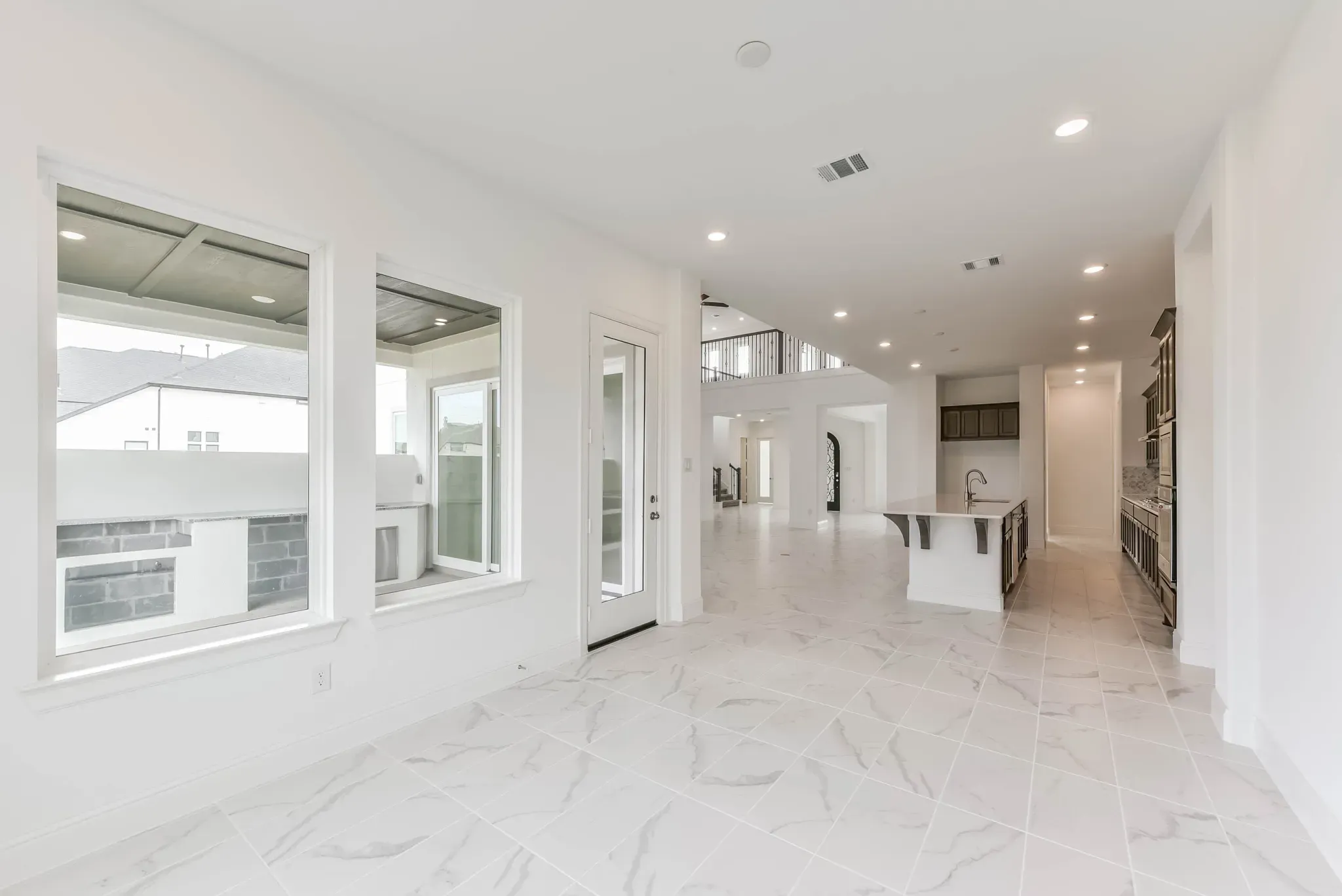 Plan 6040 casual dining