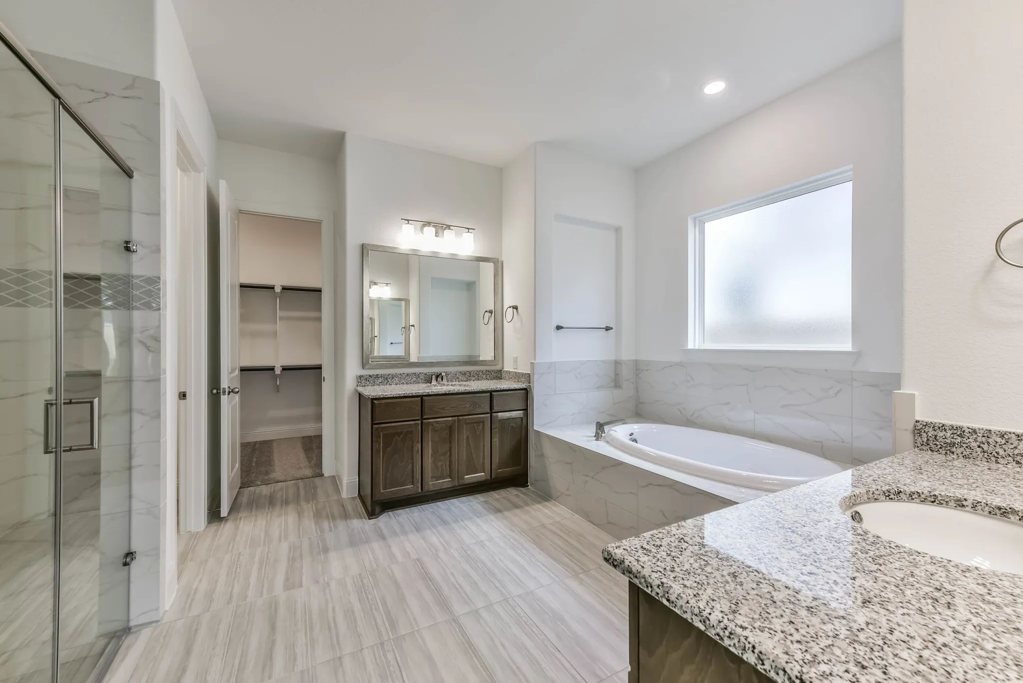 Plan 6040 primary bath