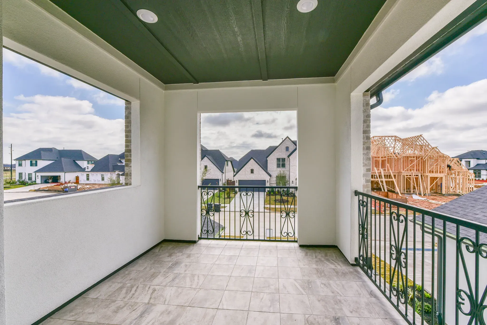Plan 6040 balcony