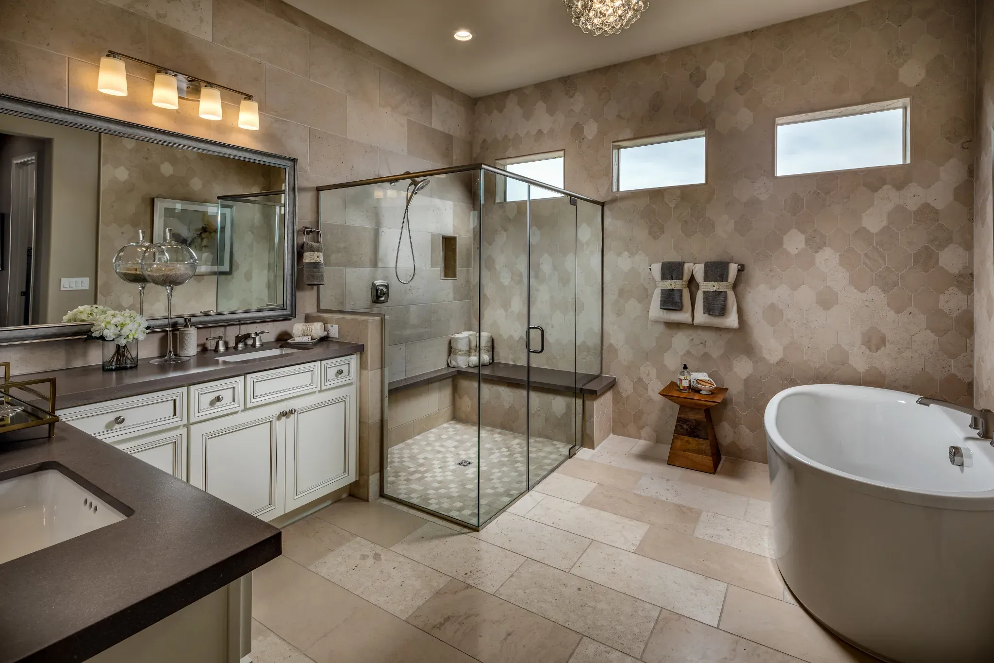 Latigo Model Master Bath